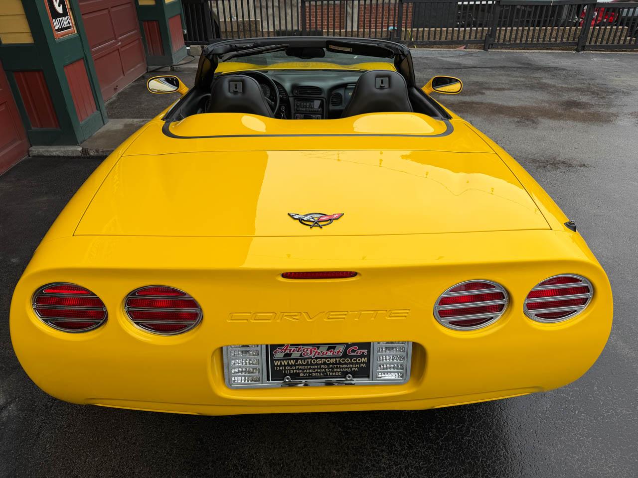 Chevrolet Corvette Convertible 2003