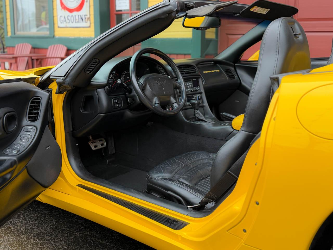 Chevrolet Corvette Convertible 2003