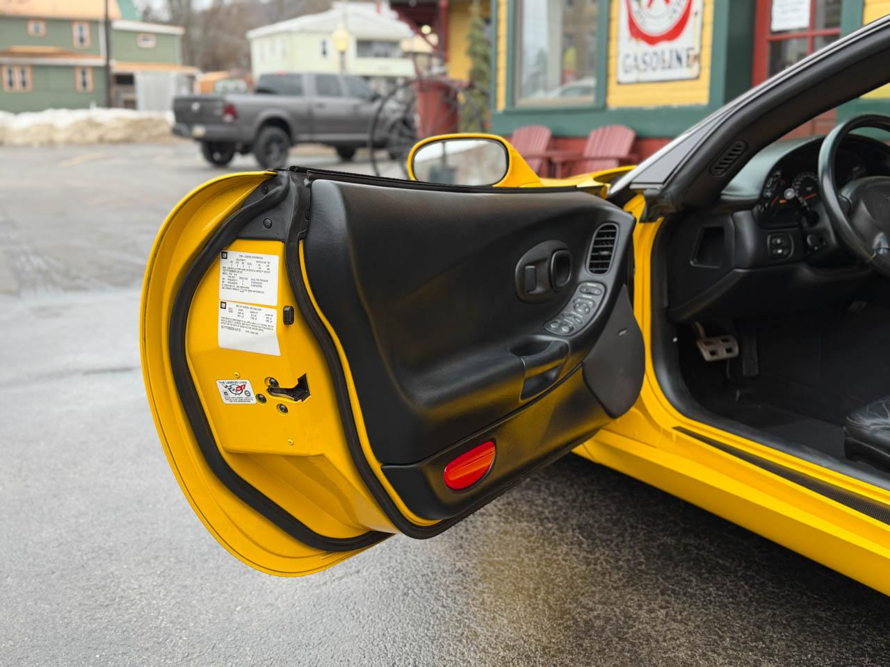 Chevrolet Corvette Convertible 2003