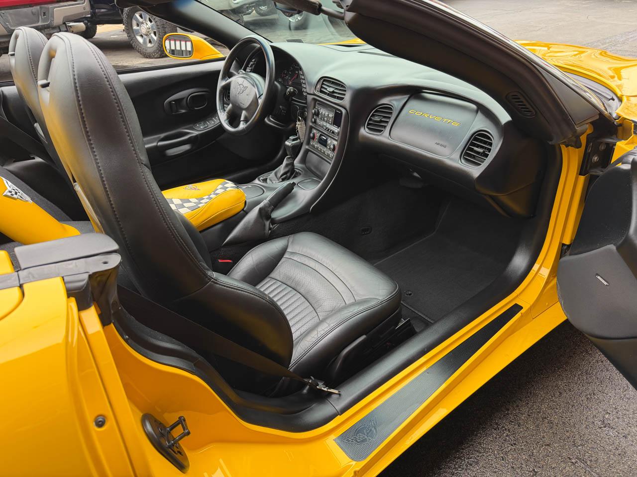 Chevrolet Corvette Convertible 2003