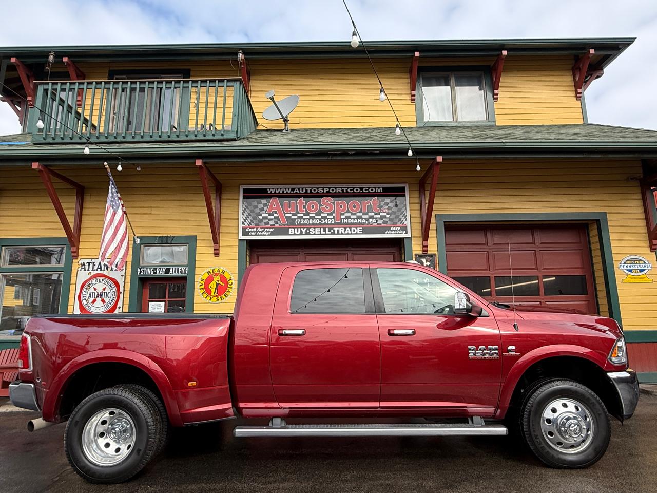 RAM 3500 Laramie Mega Cab 4WD DRW 2015