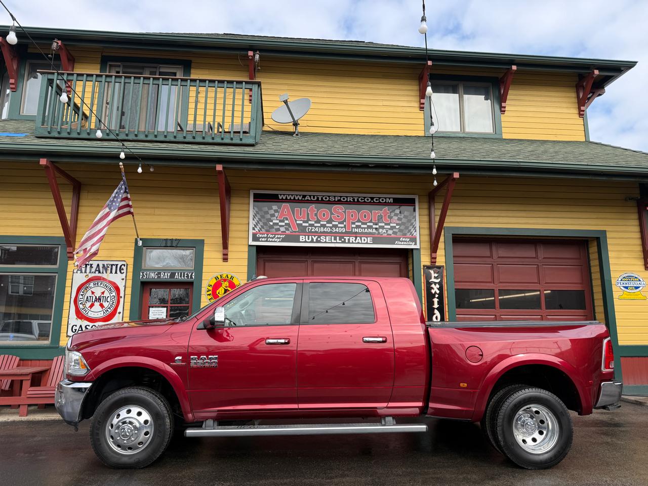 RAM 3500 Laramie Mega Cab 4WD DRW 2015