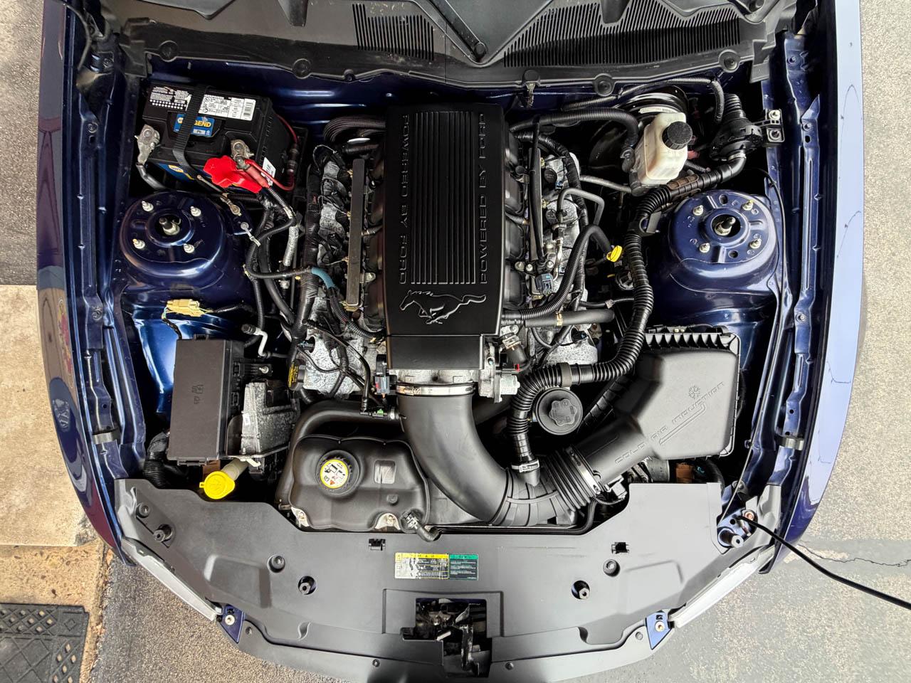 Ford Mustang GT convertible 2010