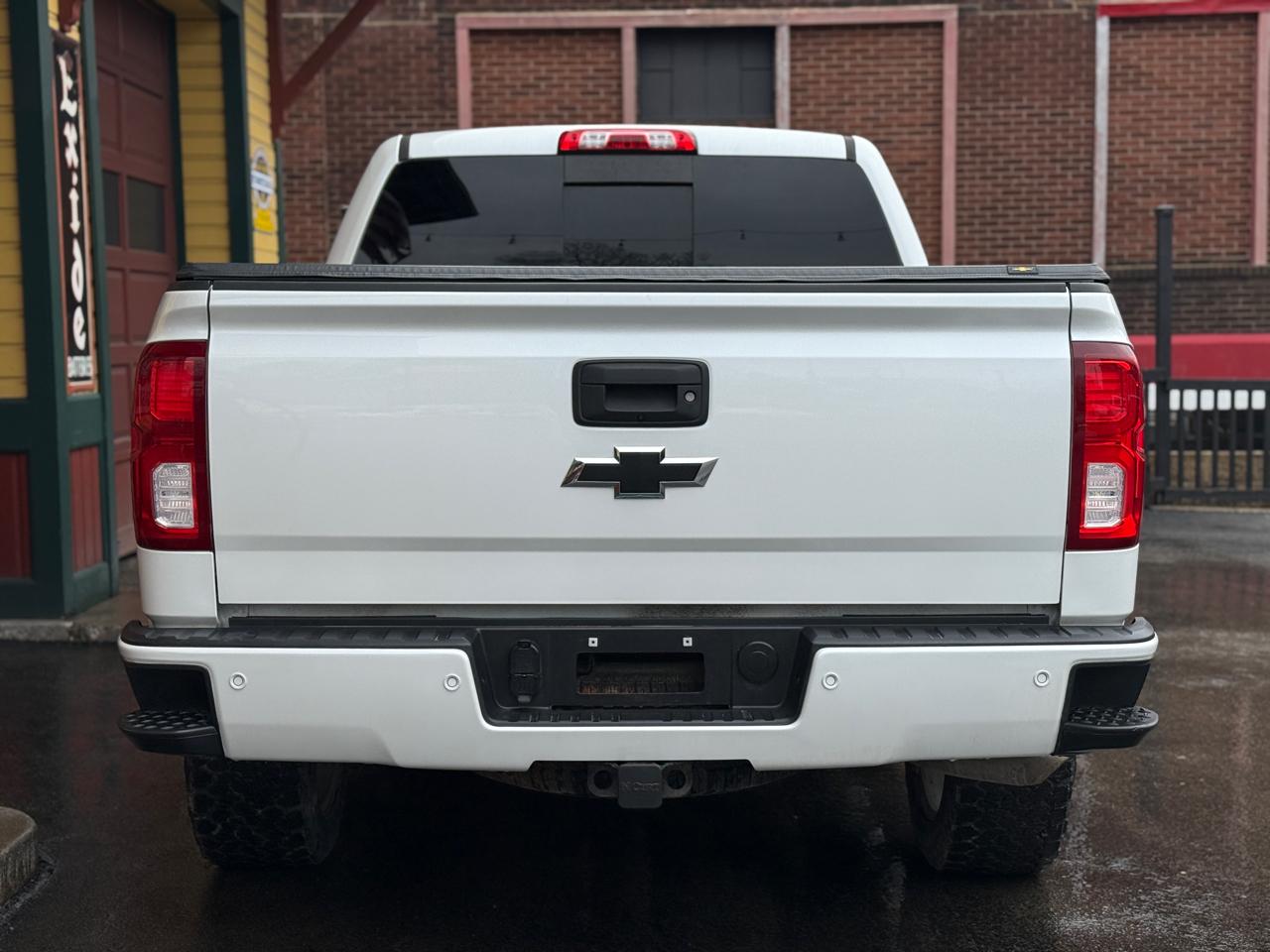 Chevrolet Silverado 1500 LTZ Crew Cab 4WD 2017