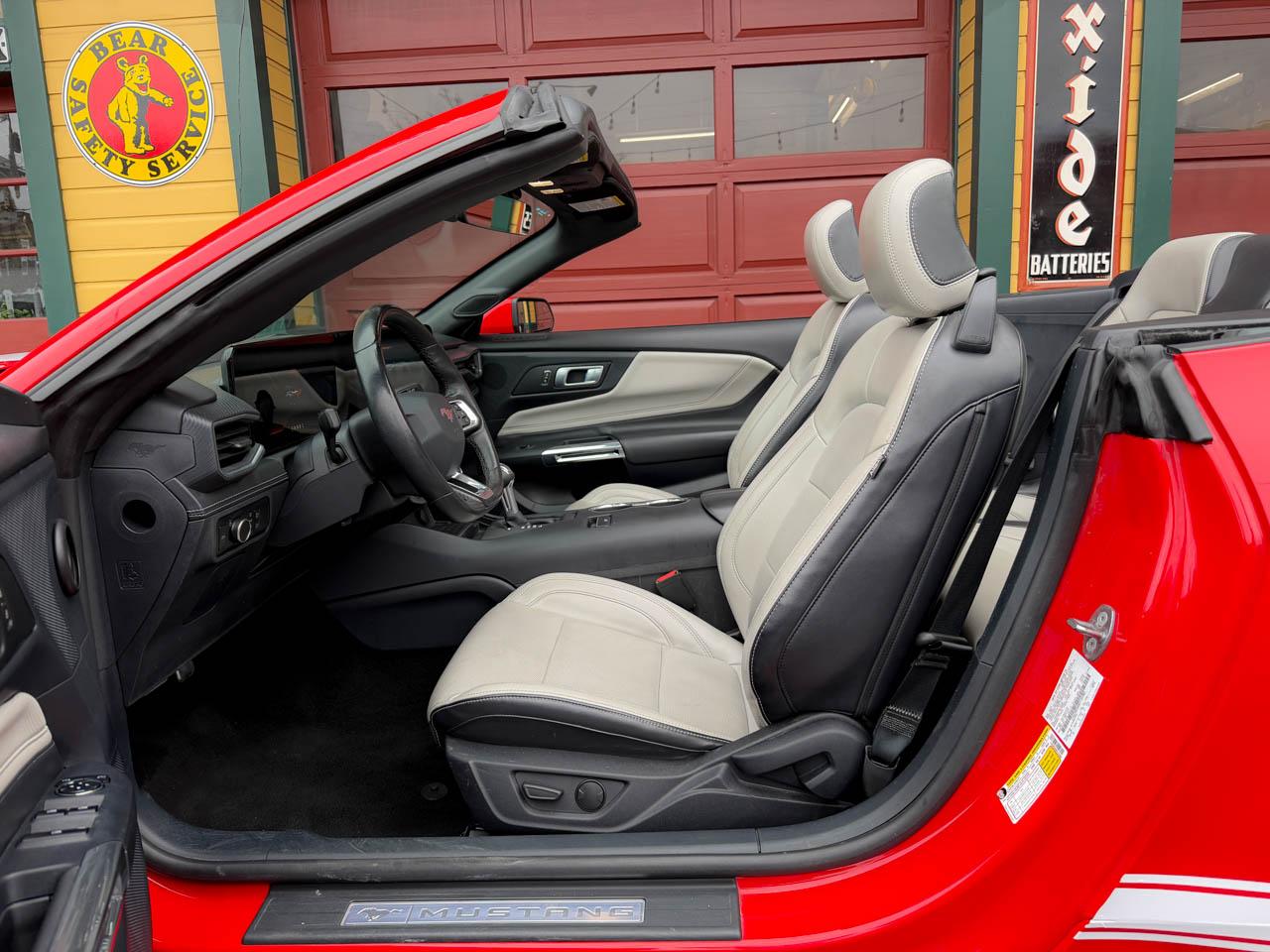 Ford Mustang EcoBoost Premium Convertible 2024