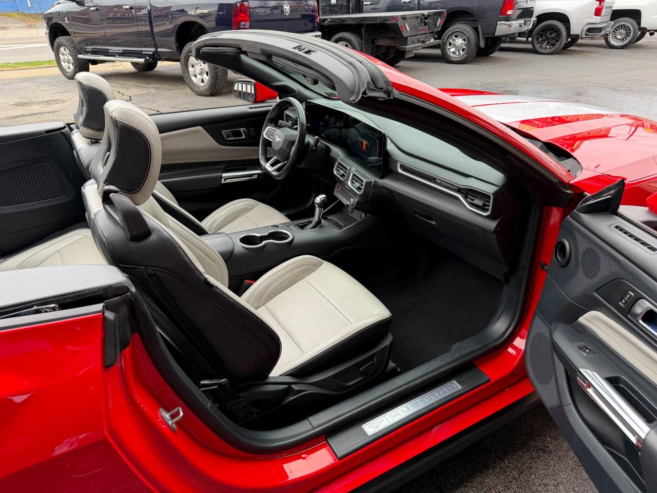 Ford Mustang EcoBoost Premium Convertible 2024