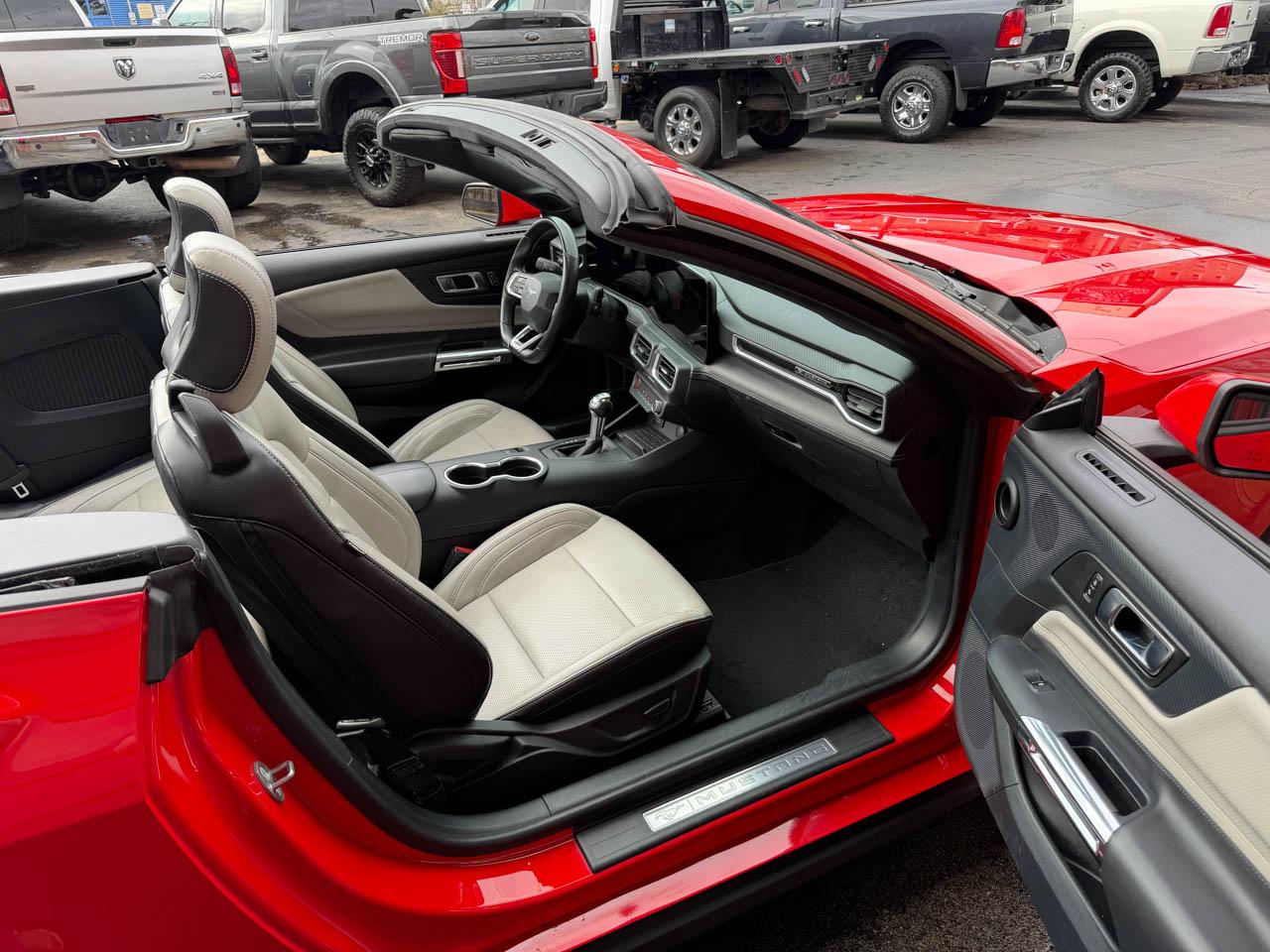 Ford Mustang EcoBoost Premium Convertible 2024