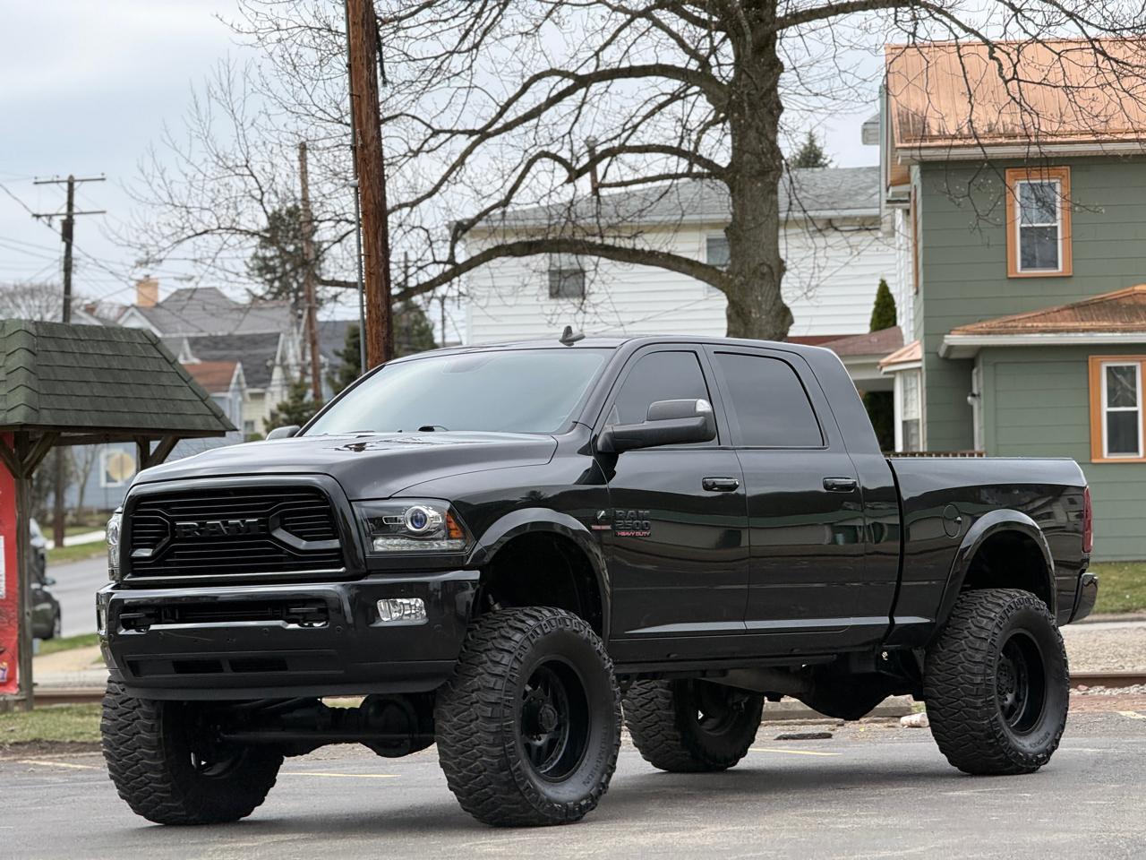 2018 RAM 2500 Laramie Mega Cab 4WD