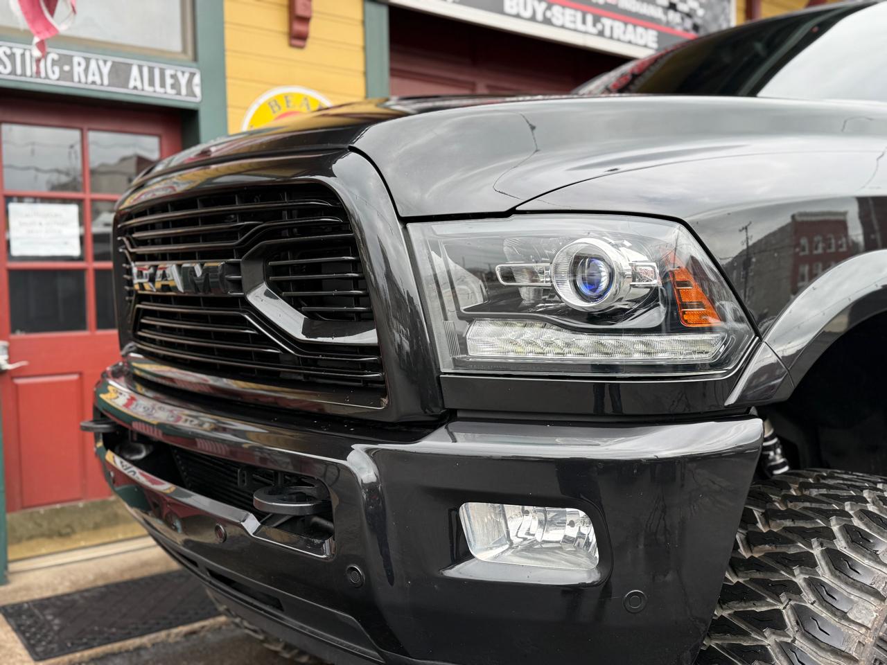 RAM 2500 Laramie Mega Cab 4WD 2018