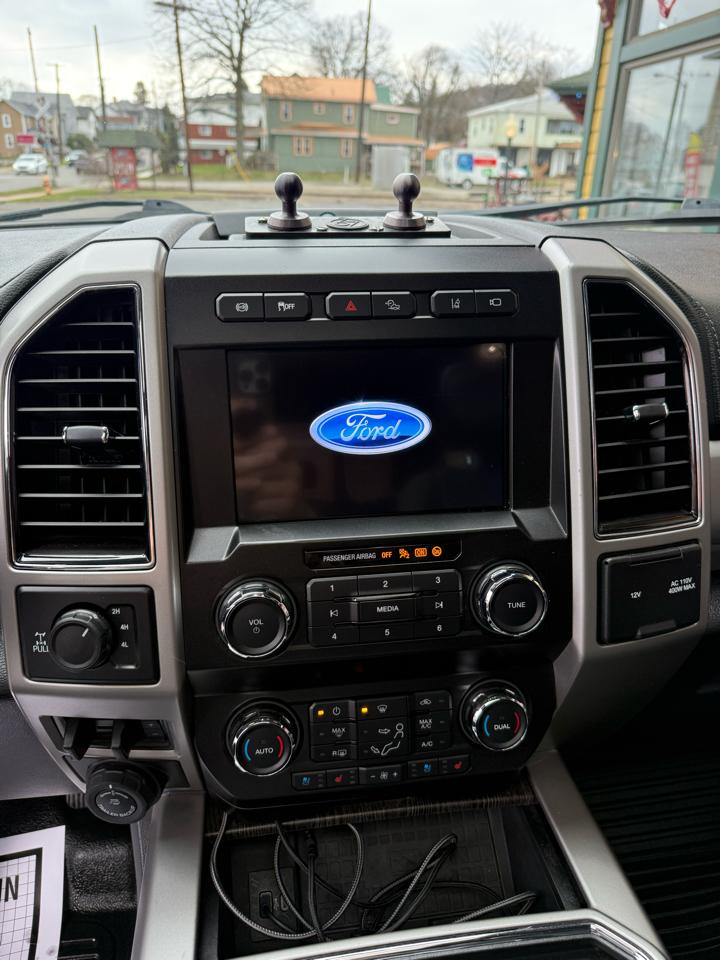 Ford F-250 SD Lariat Crew Cab 4WD 2020