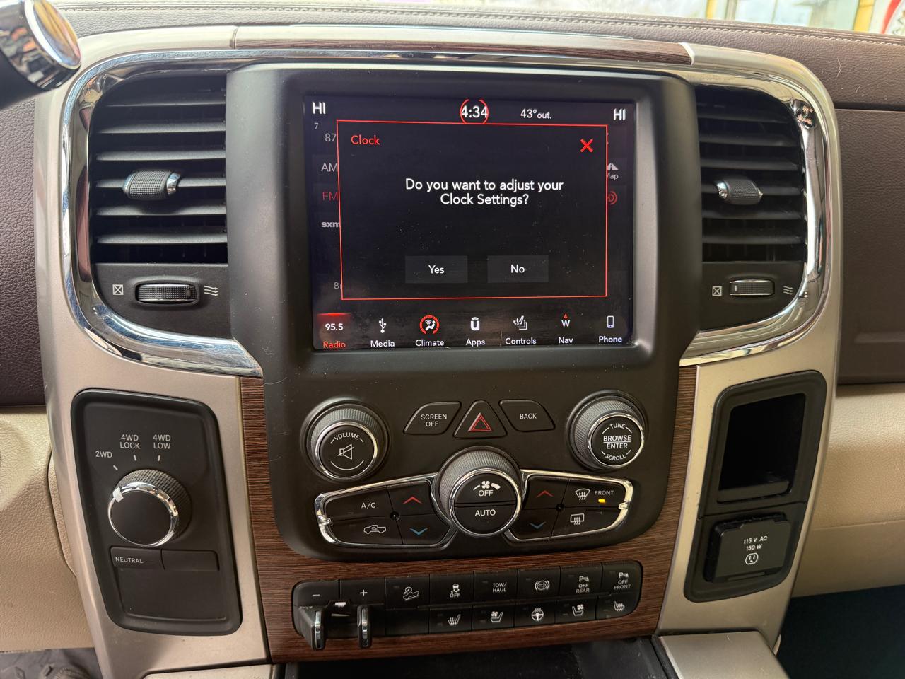 RAM 2500 Laramie Mega Cab 4WD 2018