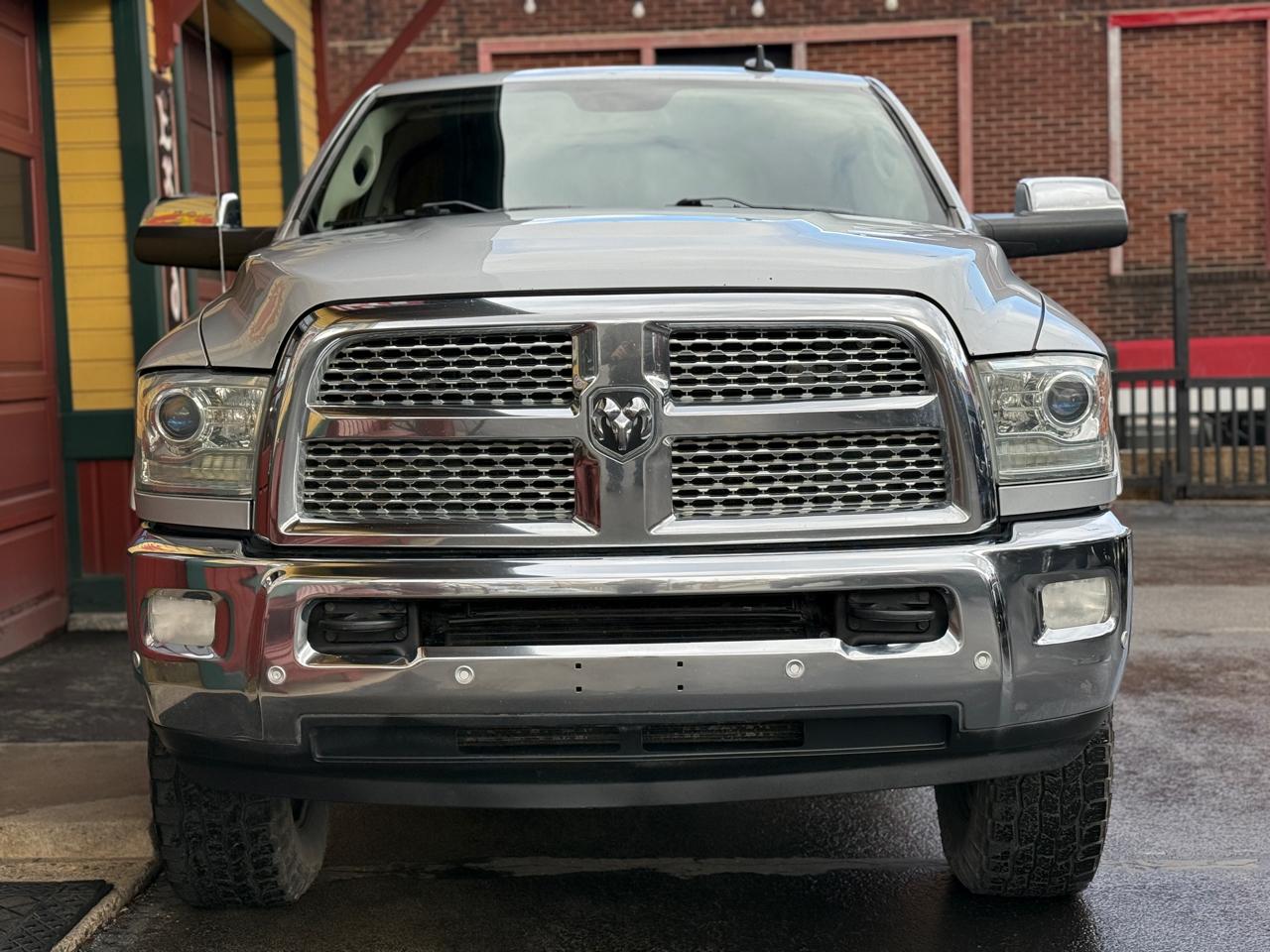 RAM 2500 Laramie Crew Cab SWB 4WD 2018