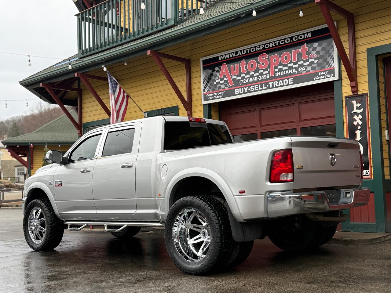 RAM 3500 Laramie Mega Cab 4WD DRW 2012