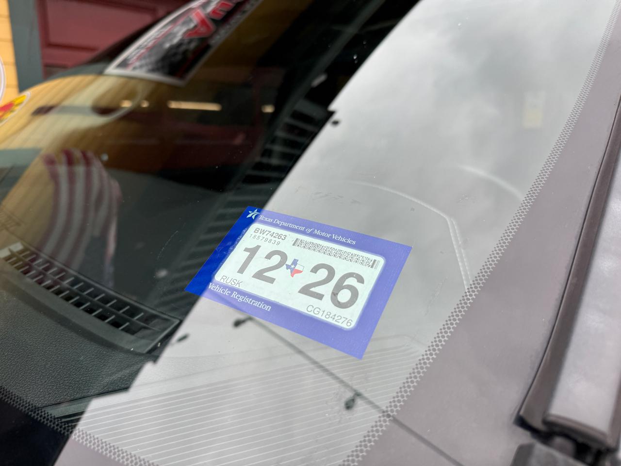 RAM 3500 Laramie Mega Cab 4WD DRW 2012