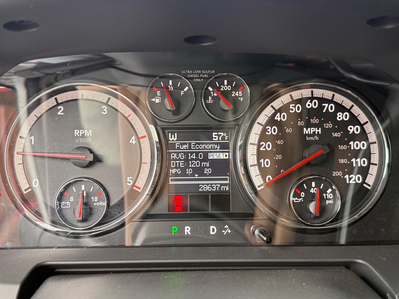 RAM 3500 Laramie Mega Cab 4WD DRW 2012