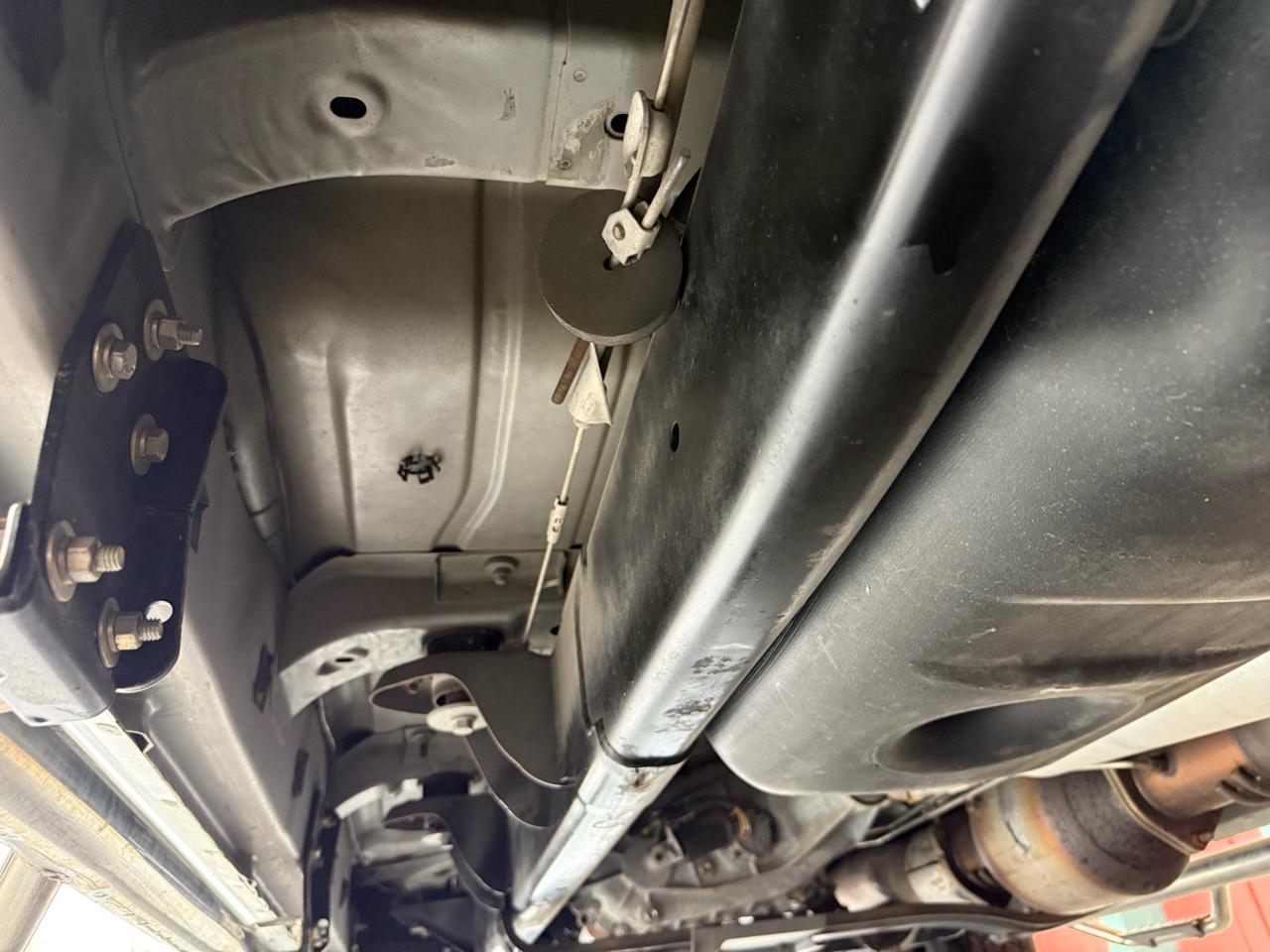 RAM 3500 Laramie Mega Cab 4WD DRW 2012