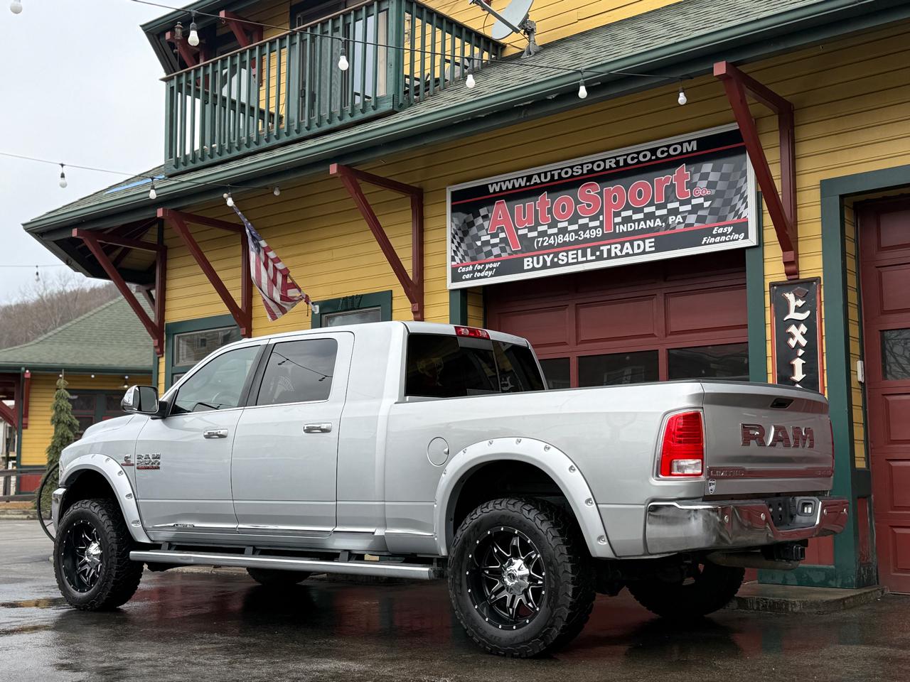 RAM 2500 4WD Mega Cab 160.5" Laramie Limited 2017