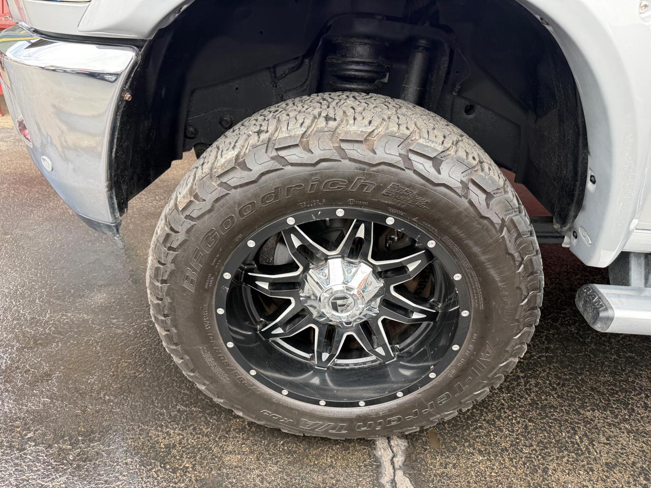 RAM 2500 4WD Mega Cab 160.5" Laramie Limited 2017