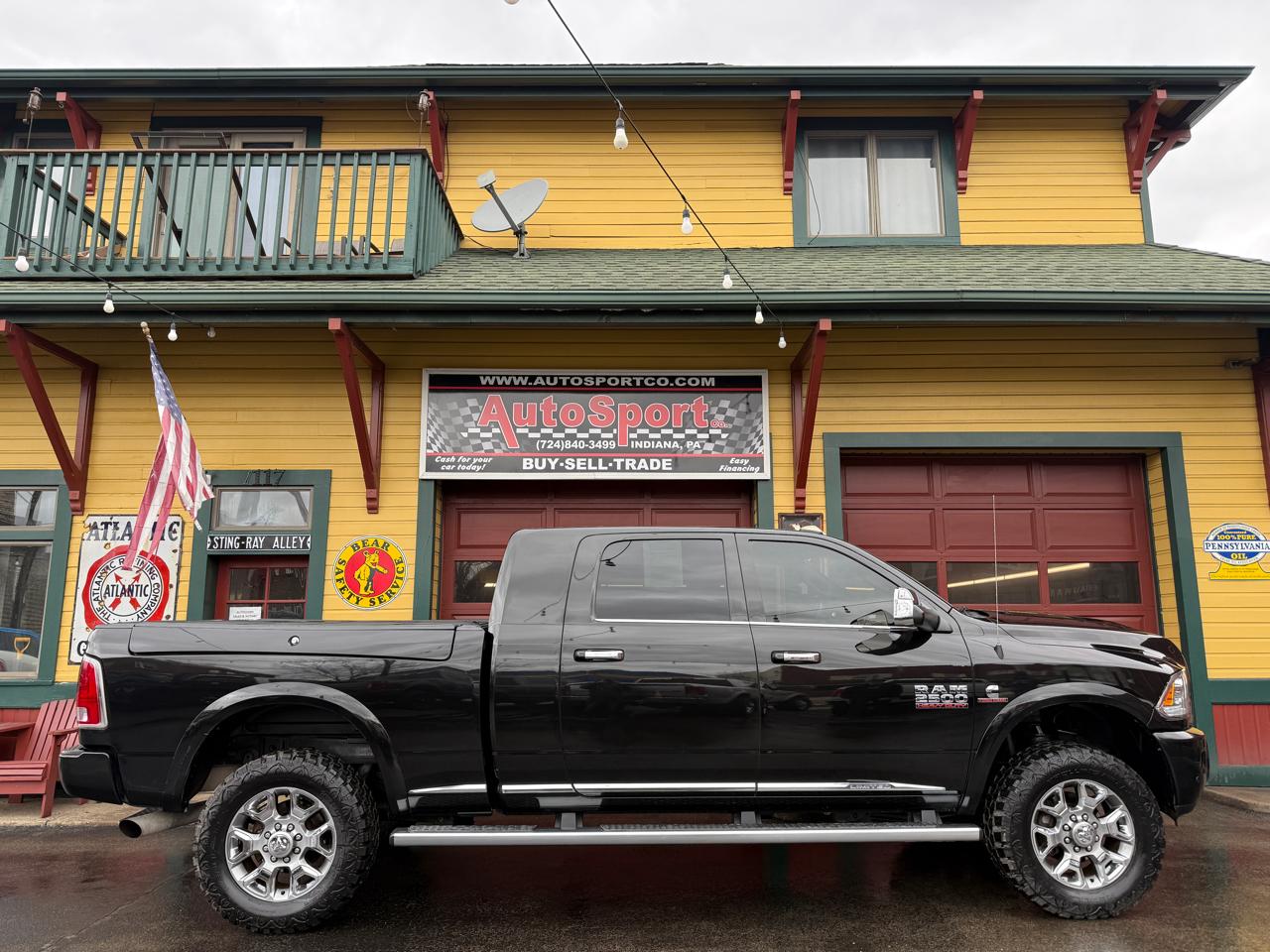 RAM 2500 4WD Mega Cab 160.5" Laramie Limited 2016