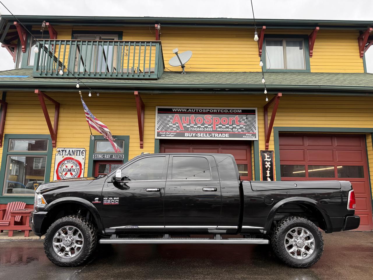 RAM 2500 4WD Mega Cab 160.5" Laramie Limited 2016