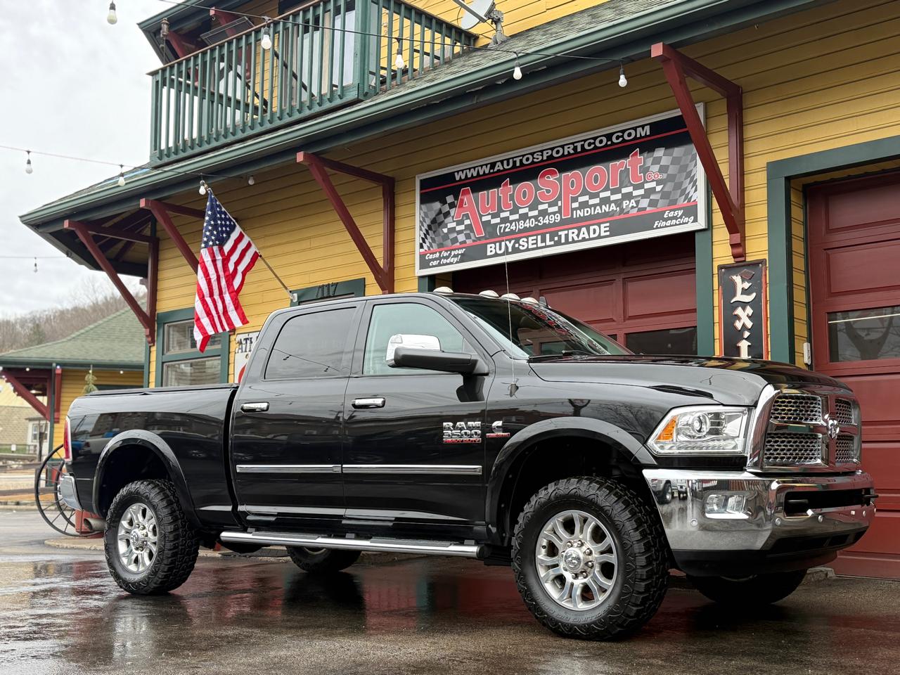 RAM 3500 Laramie Crew Cab SWB 4WD 2016