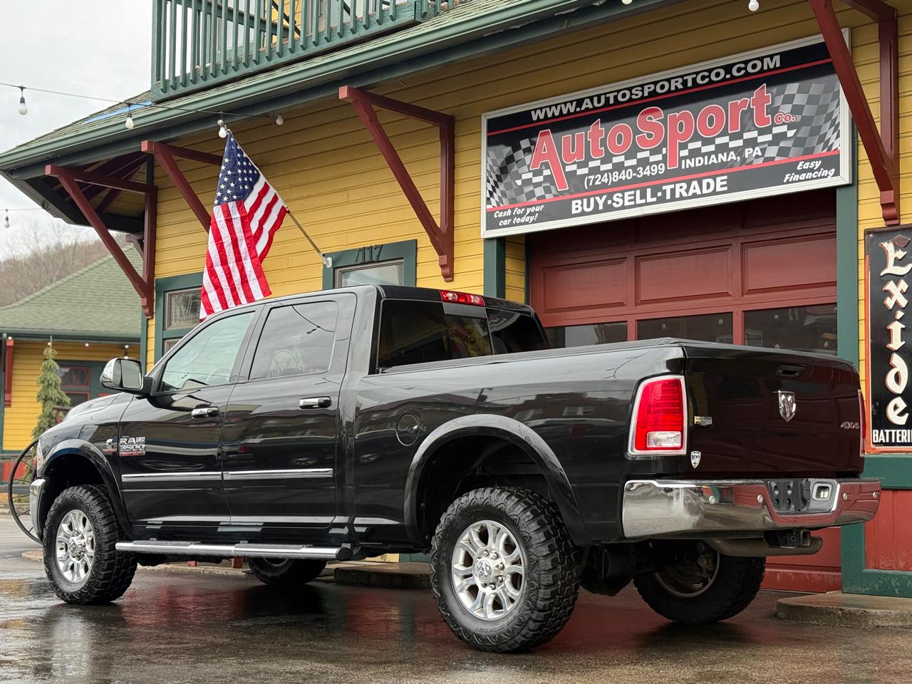 RAM 3500 Laramie Crew Cab SWB 4WD 2016