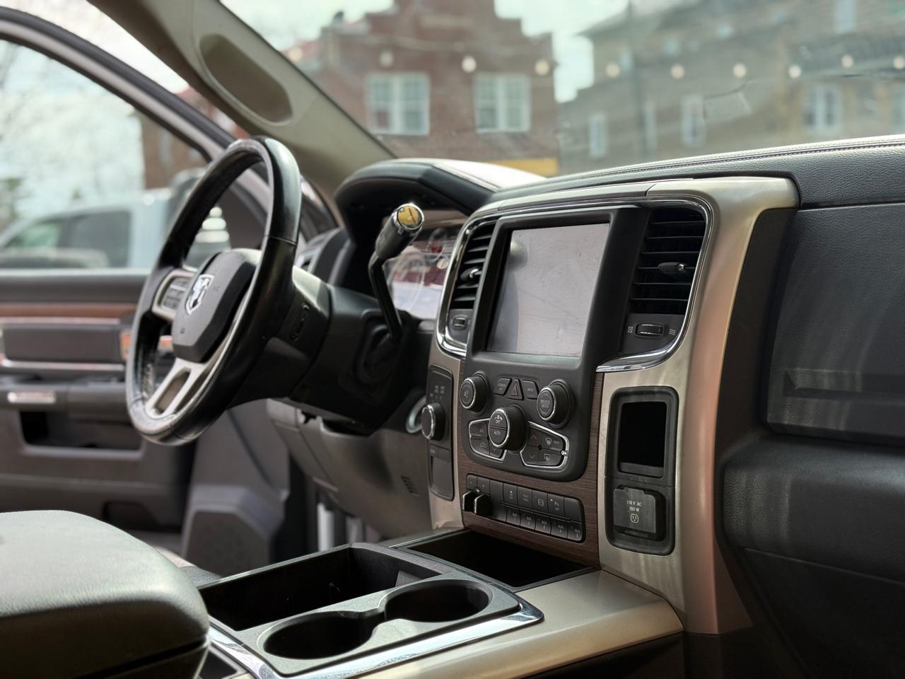 RAM 2500 Laramie Crew Cab SWB 4WD 2014