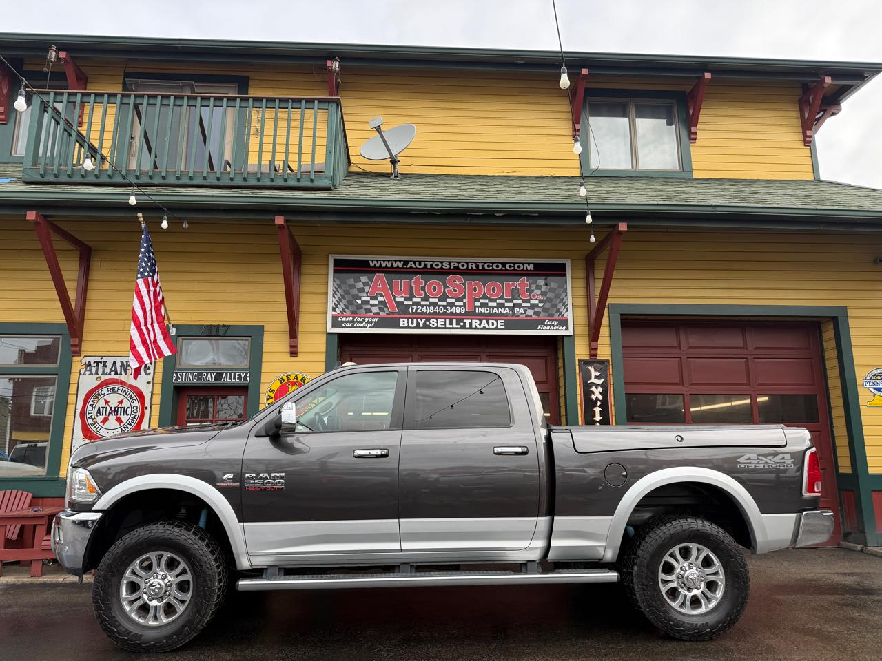 RAM 2500 Laramie Crew Cab SWB 4WD 2018