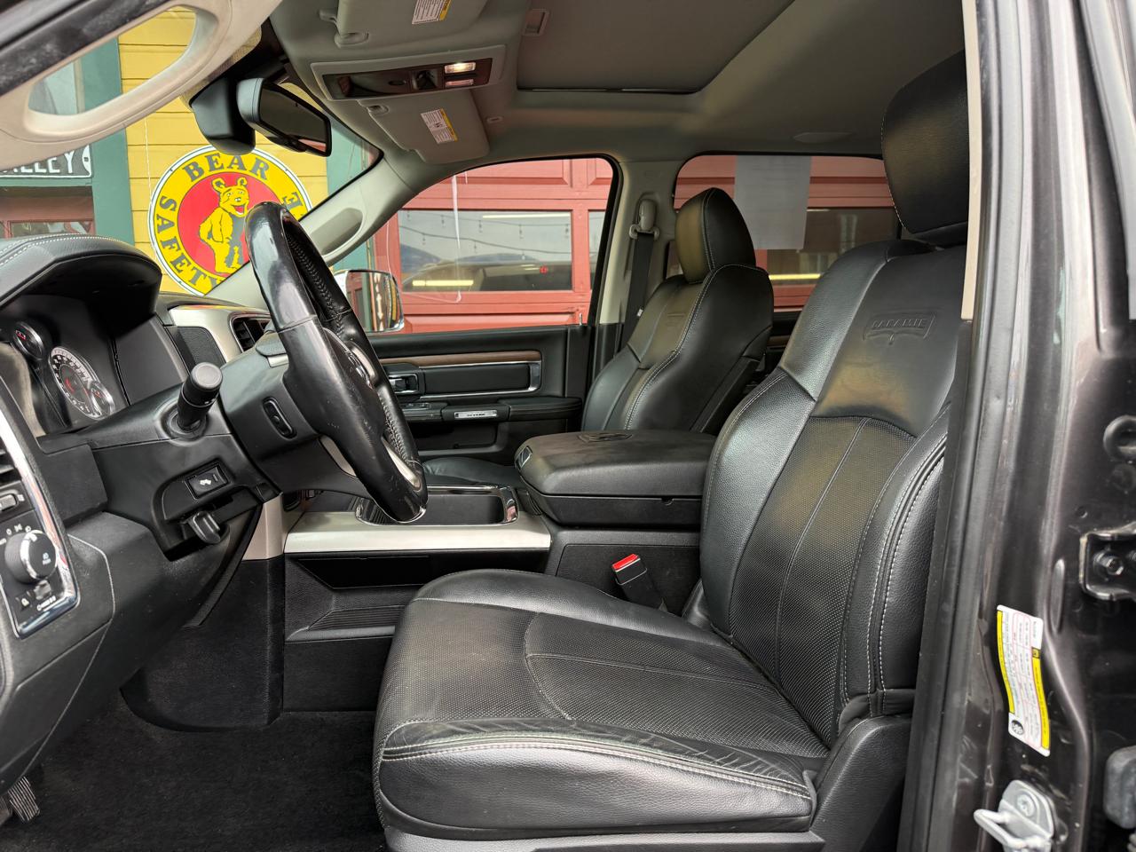 RAM 2500 Laramie Crew Cab SWB 4WD 2018