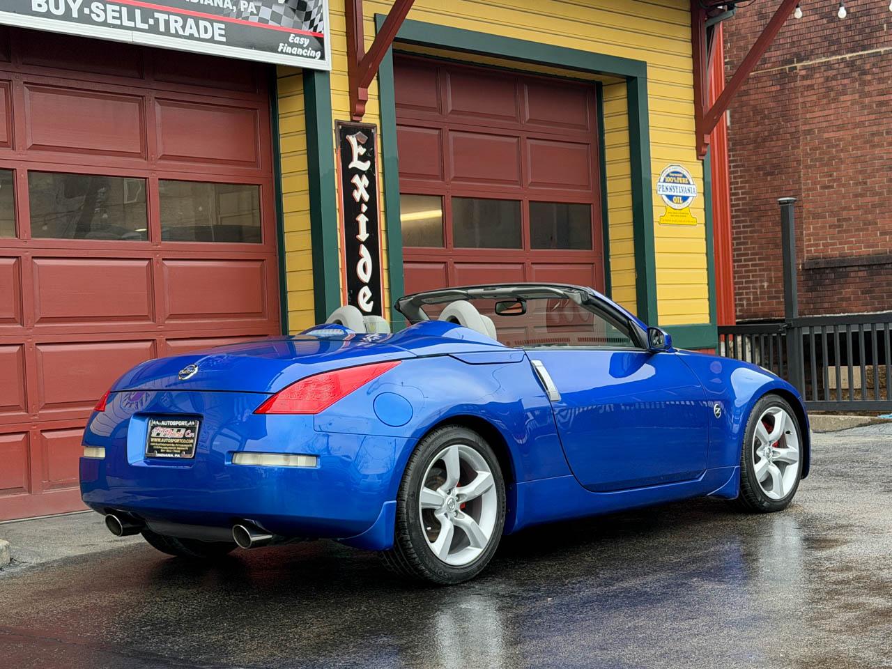 Nissan 350Z Enthusiast Roadster 2006