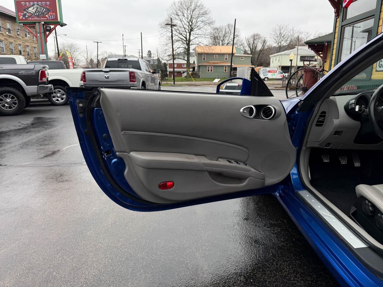 Nissan 350Z Enthusiast Roadster 2006