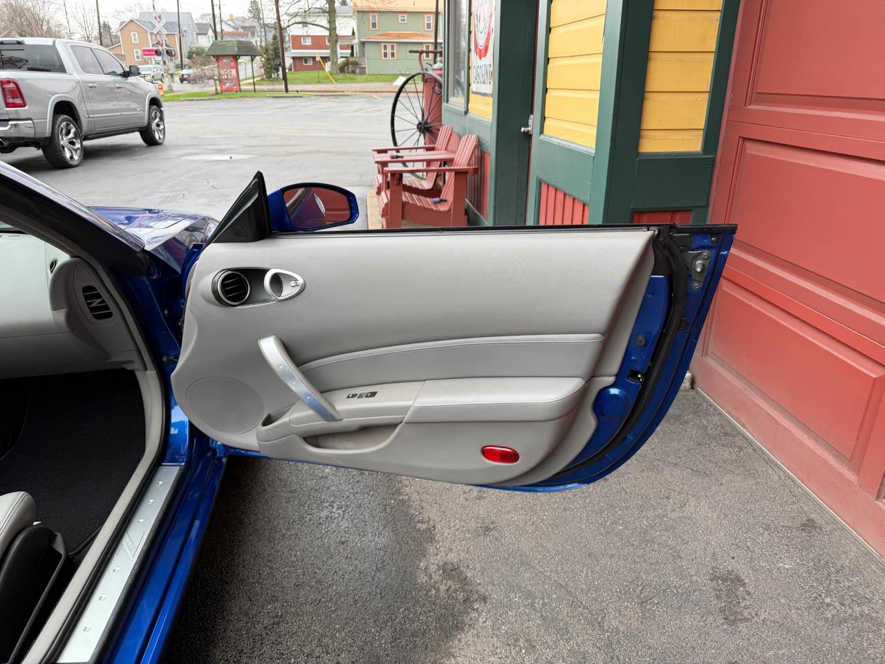 Nissan 350Z Enthusiast Roadster 2006