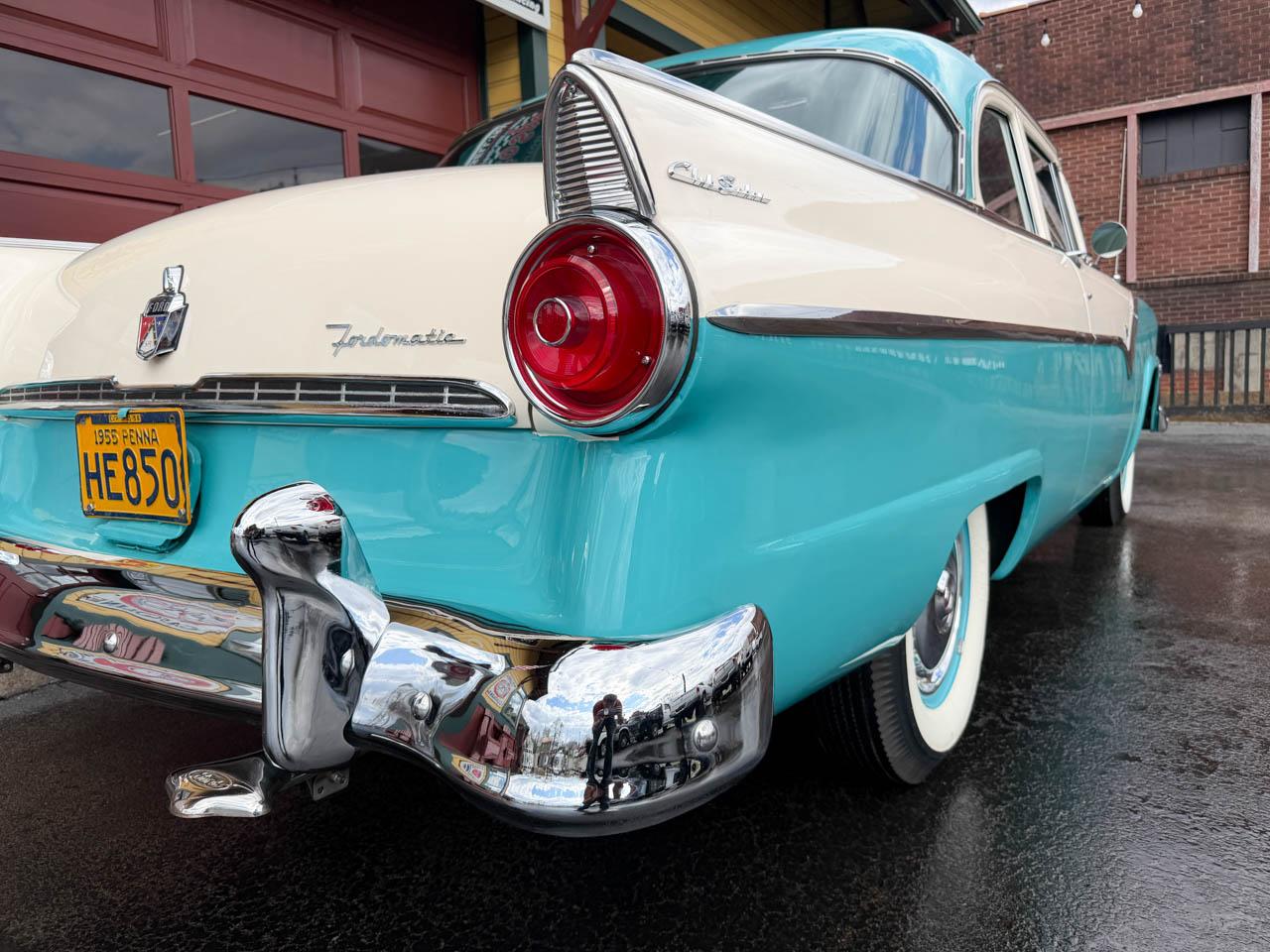 Ford Fairlane  1955