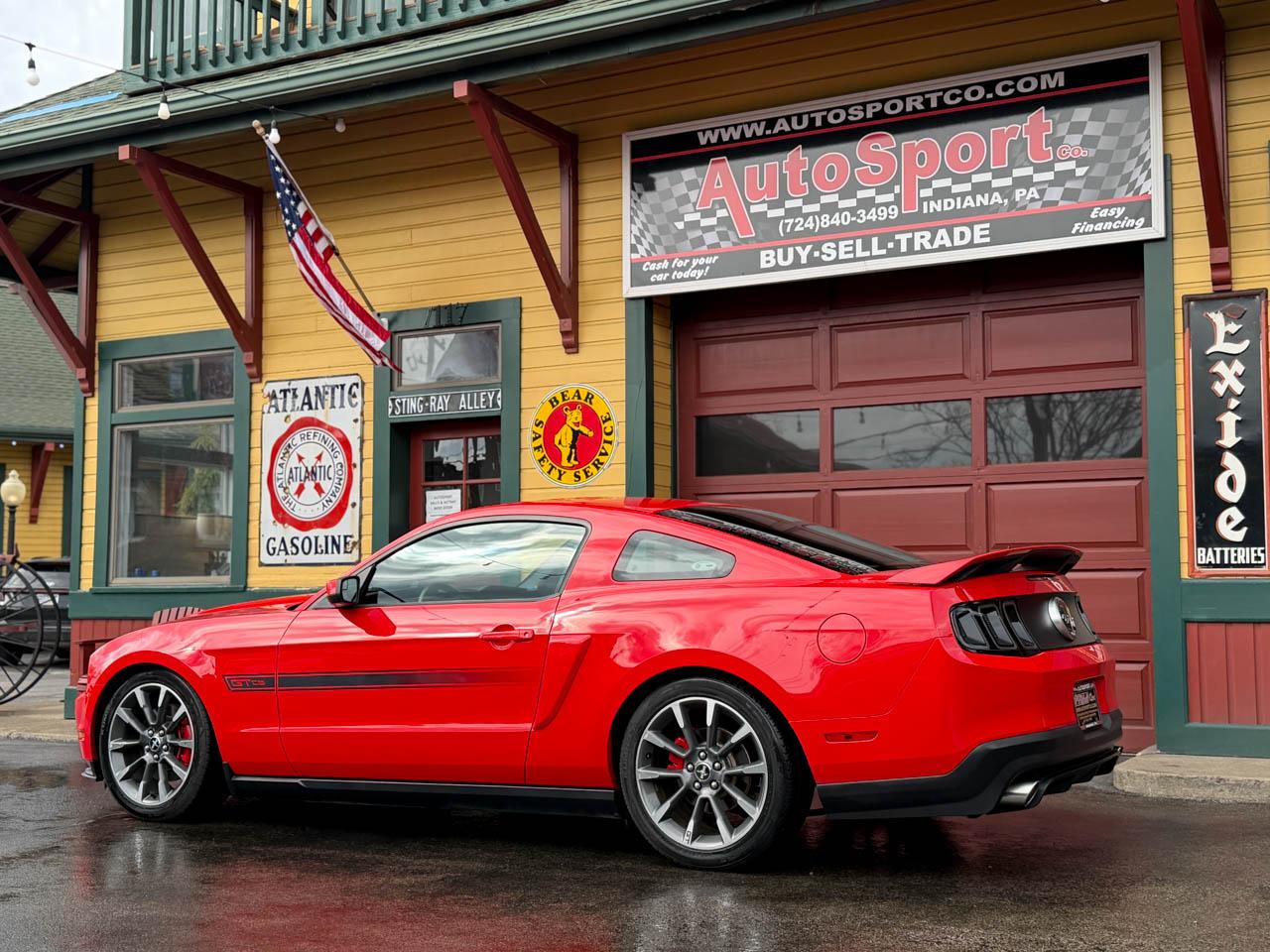 Ford Mustang  2012