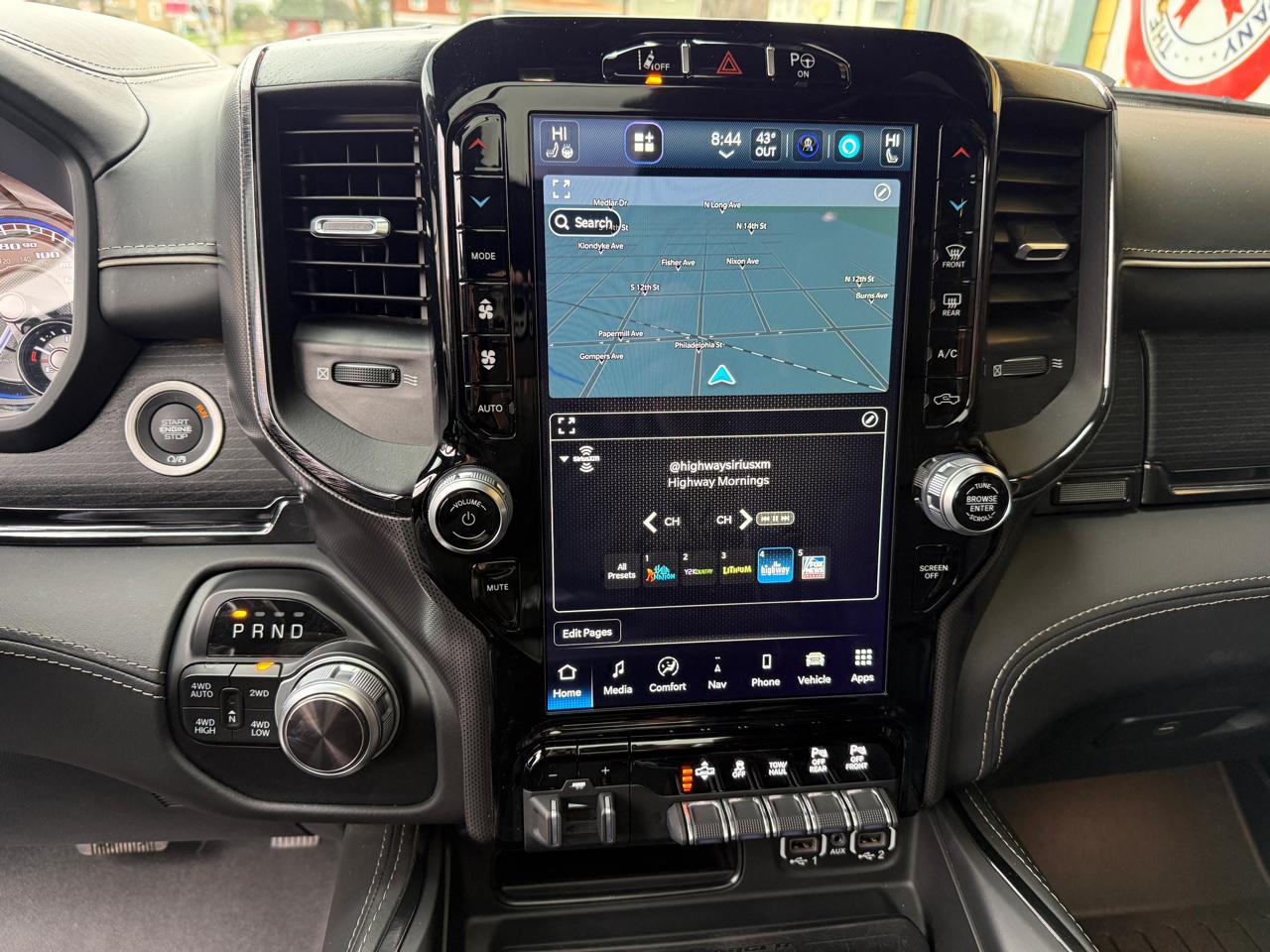 RAM 1500 Limited Crew Cab SWB 4WD 2022