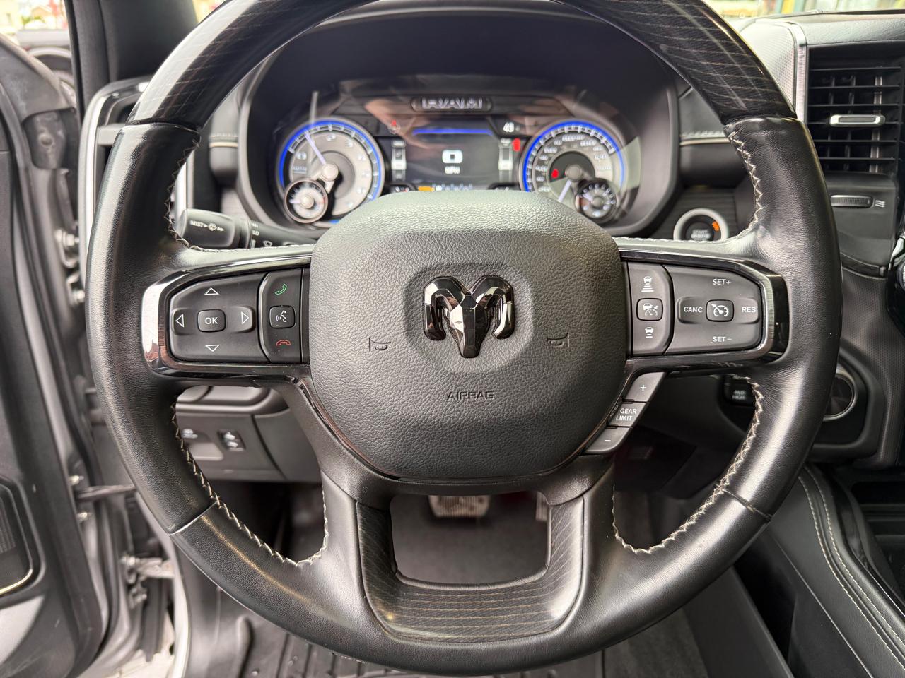 RAM 1500 Limited Crew Cab SWB 4WD 2022