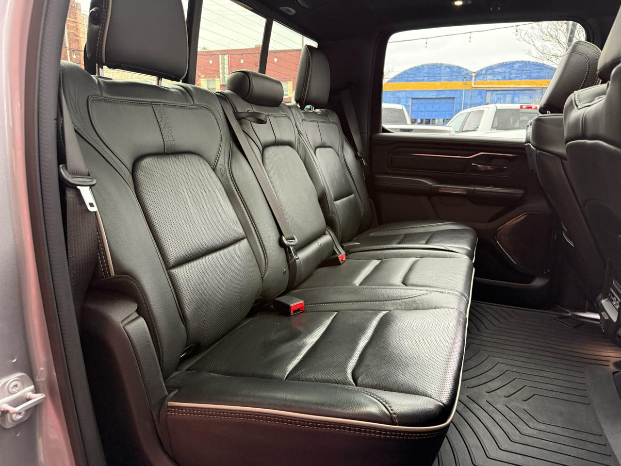 RAM 1500 Limited Crew Cab SWB 4WD 2022