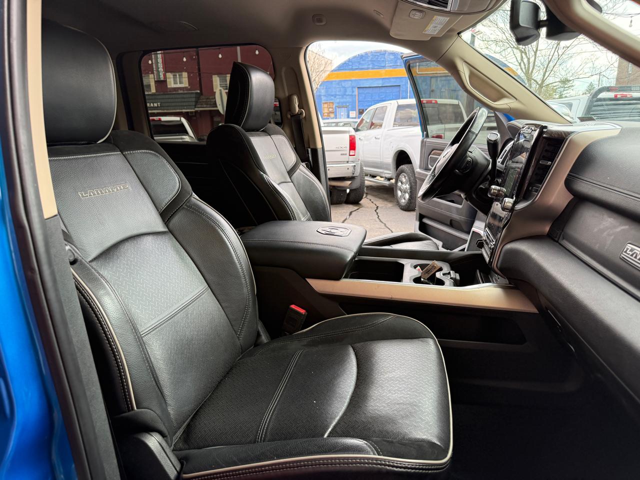 RAM 2500 Laramie Crew Cab LWB 4WD 2021