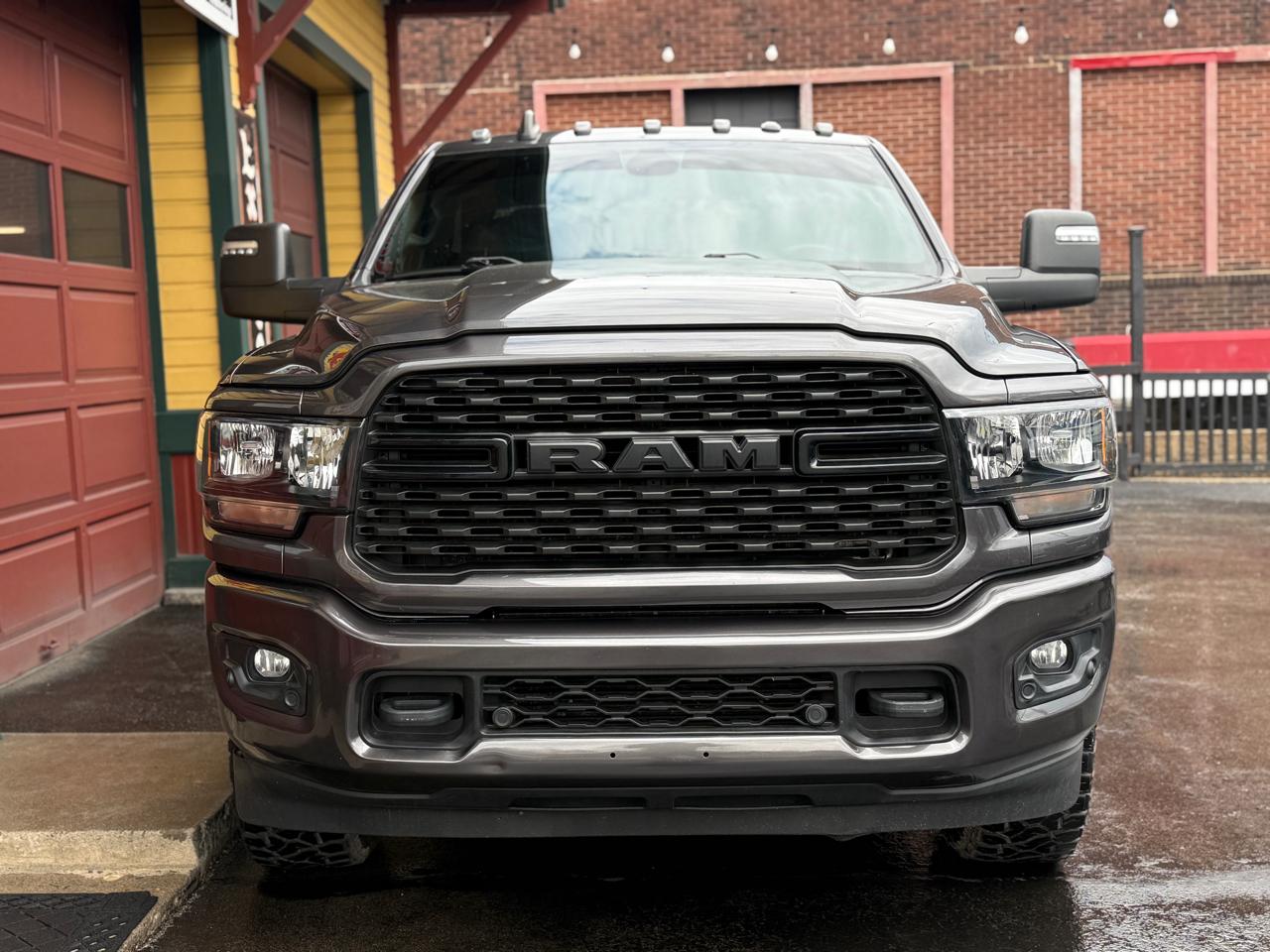 RAM 2500 Big Horn 4WD 2024