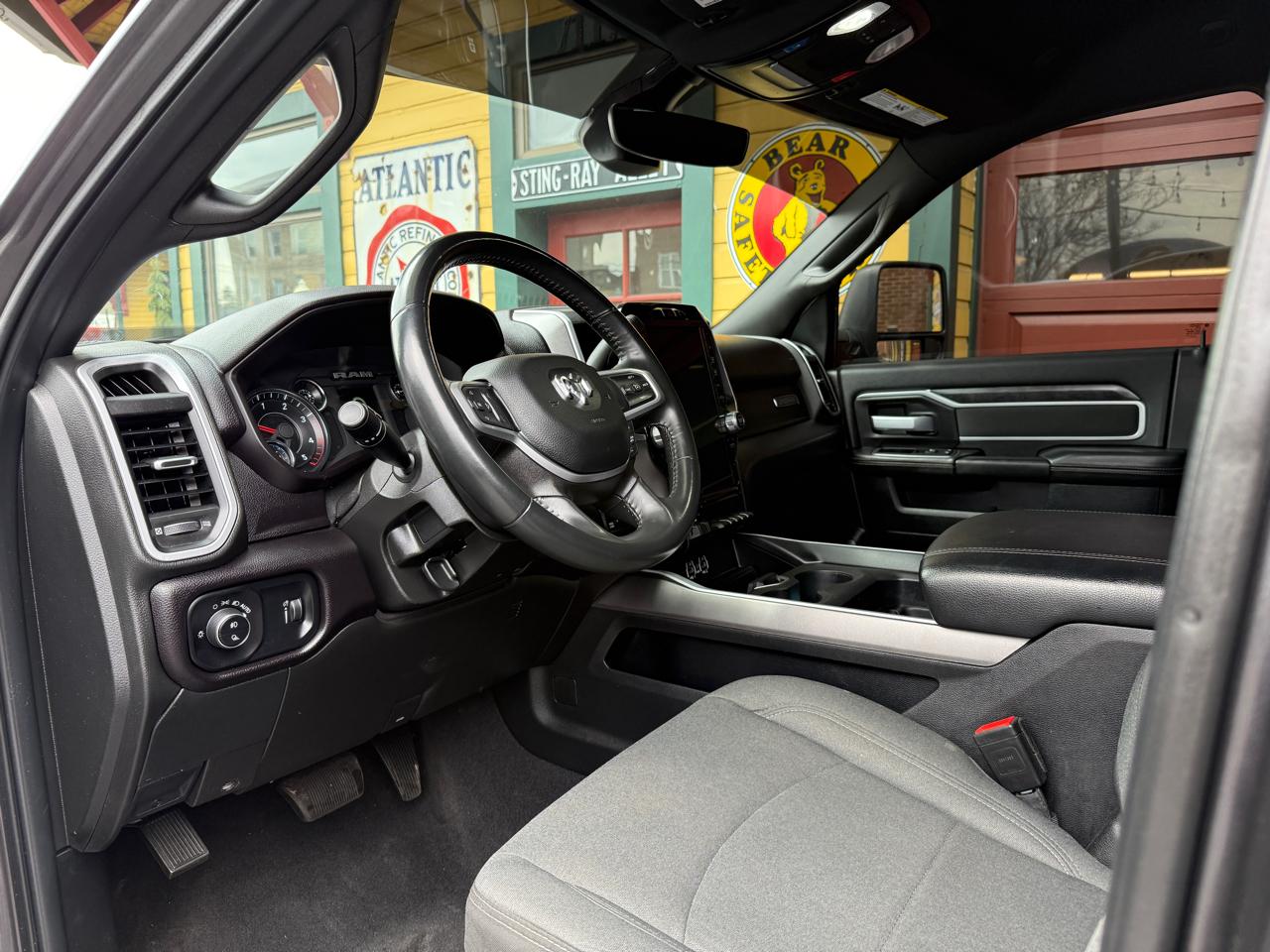 RAM 2500 Big Horn 4WD 2024