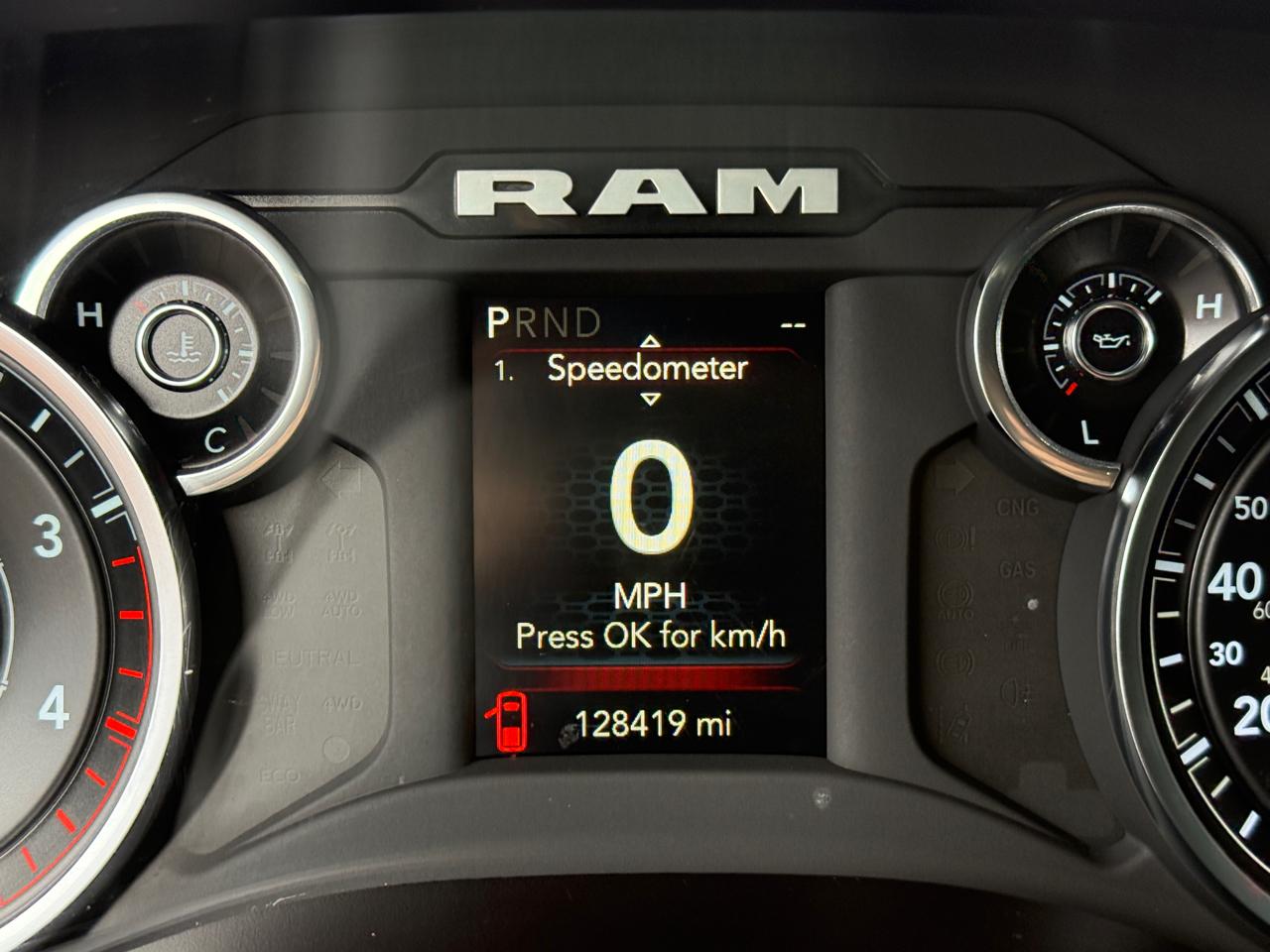 RAM 2500 Big Horn 4WD 2024