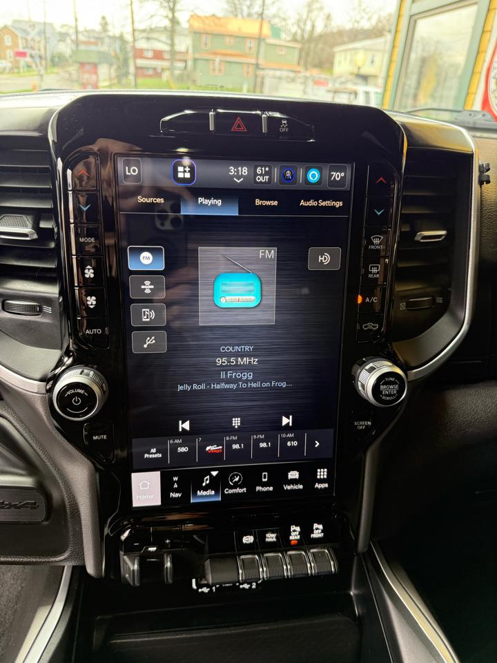 RAM 2500 Big Horn 4WD 2024