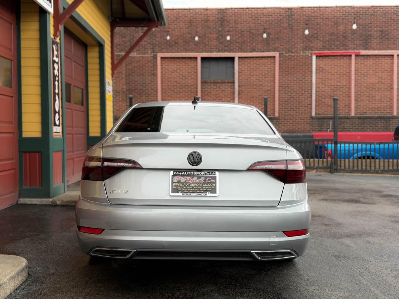 Volkswagen Jetta 1.4T S 6M 2020