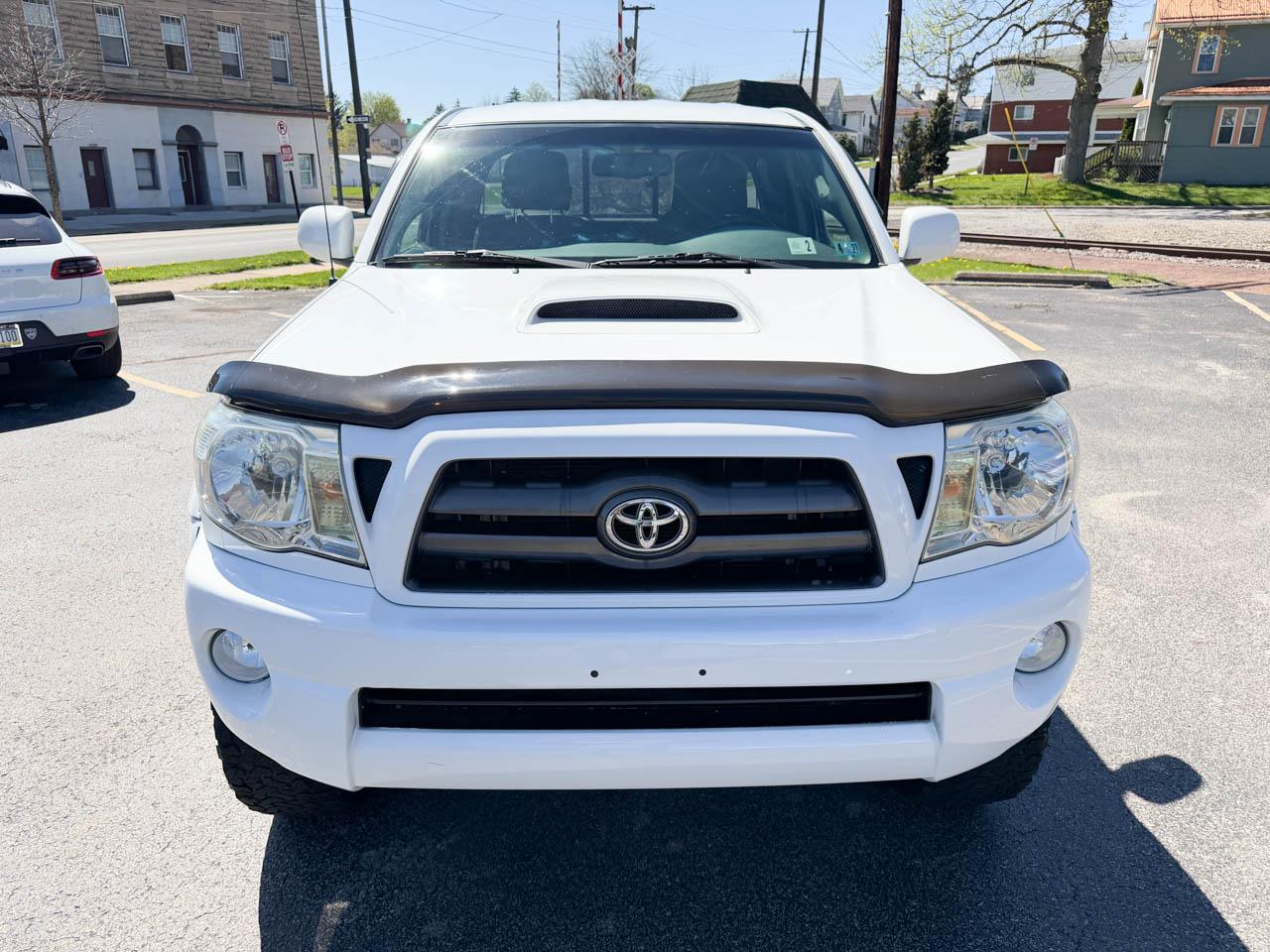 Toyota Tacoma 4WD TRD Sport Access Cab 6' Bed V6 MT (Natl) 2010
