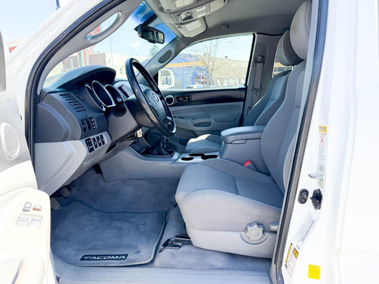 Toyota Tacoma 4WD TRD Sport Access Cab 6' Bed V6 MT (Natl) 2010