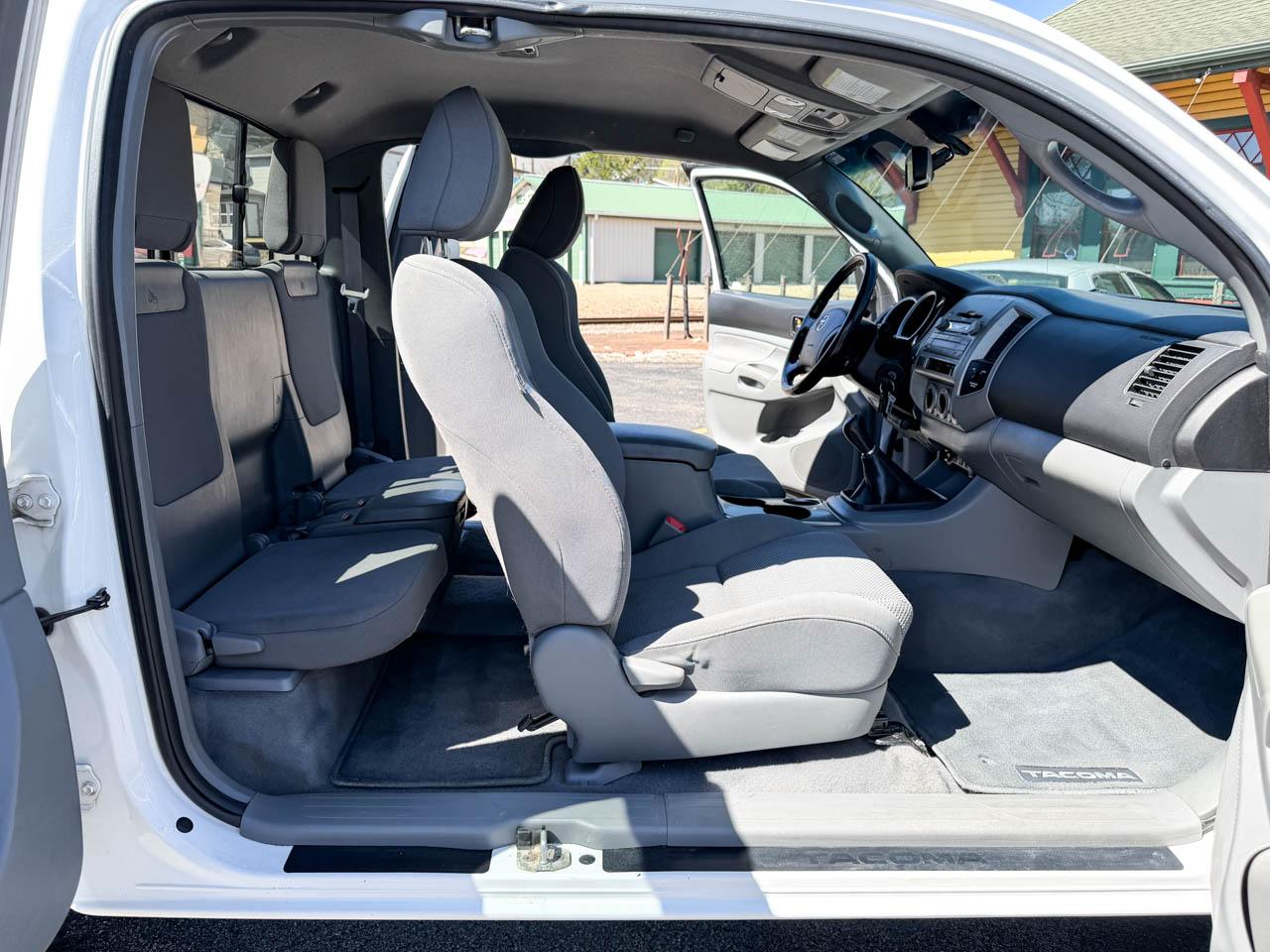 Toyota Tacoma 4WD TRD Sport Access Cab 6' Bed V6 MT (Natl) 2010