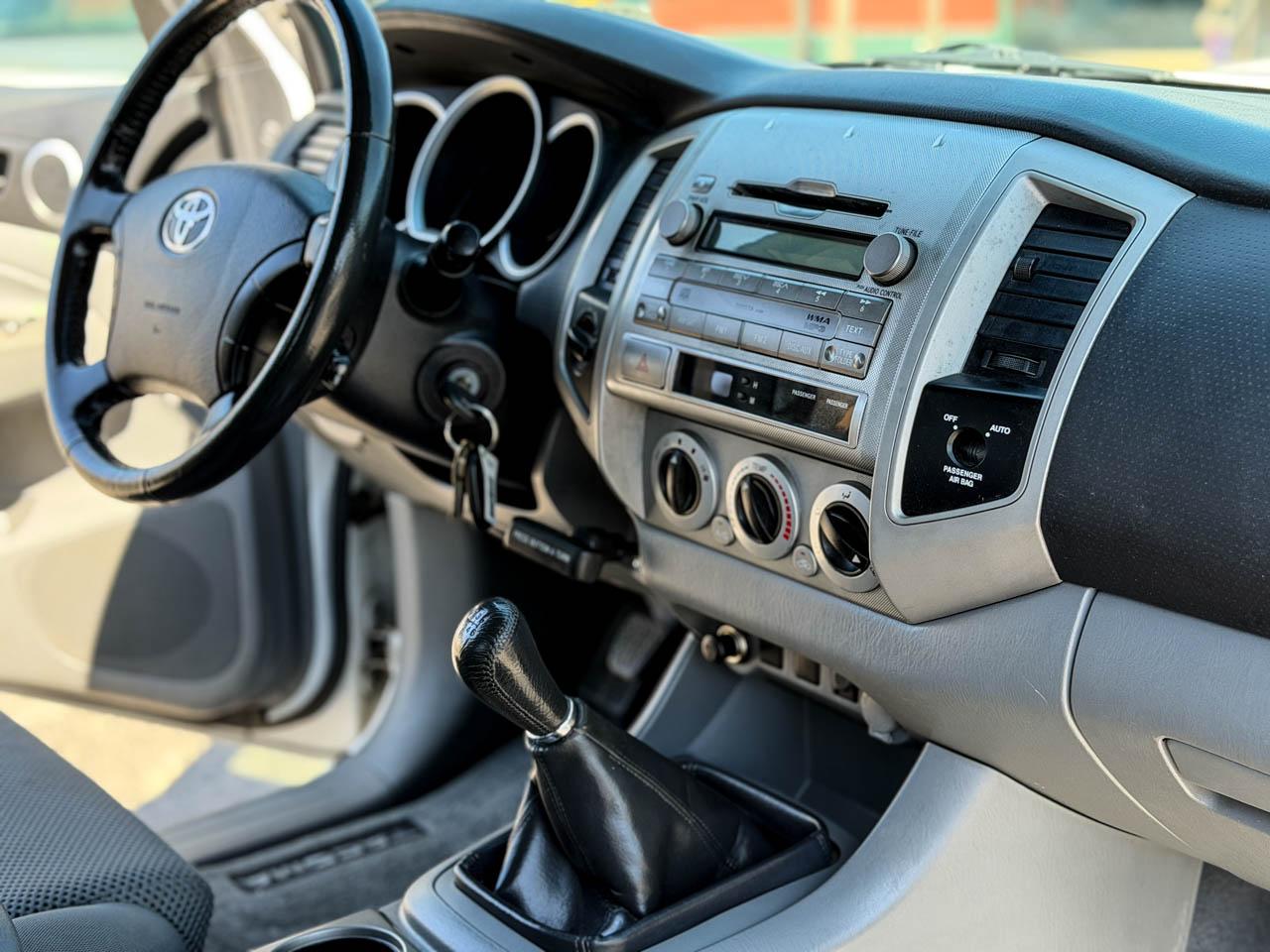 Toyota Tacoma 4WD TRD Sport Access Cab 6' Bed V6 MT (Natl) 2010