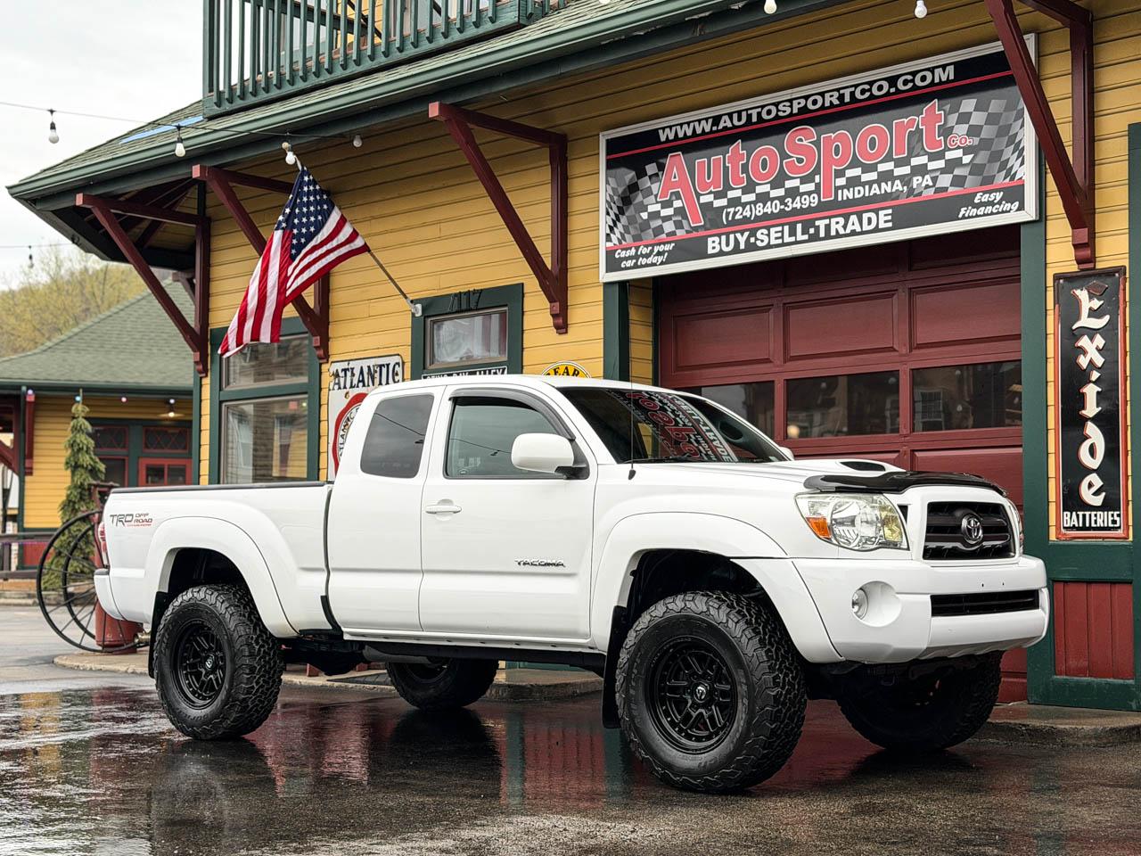2010 Toyota Tacoma 4WD TRD Sport Access Cab 6' Bed V6 MT (Natl)