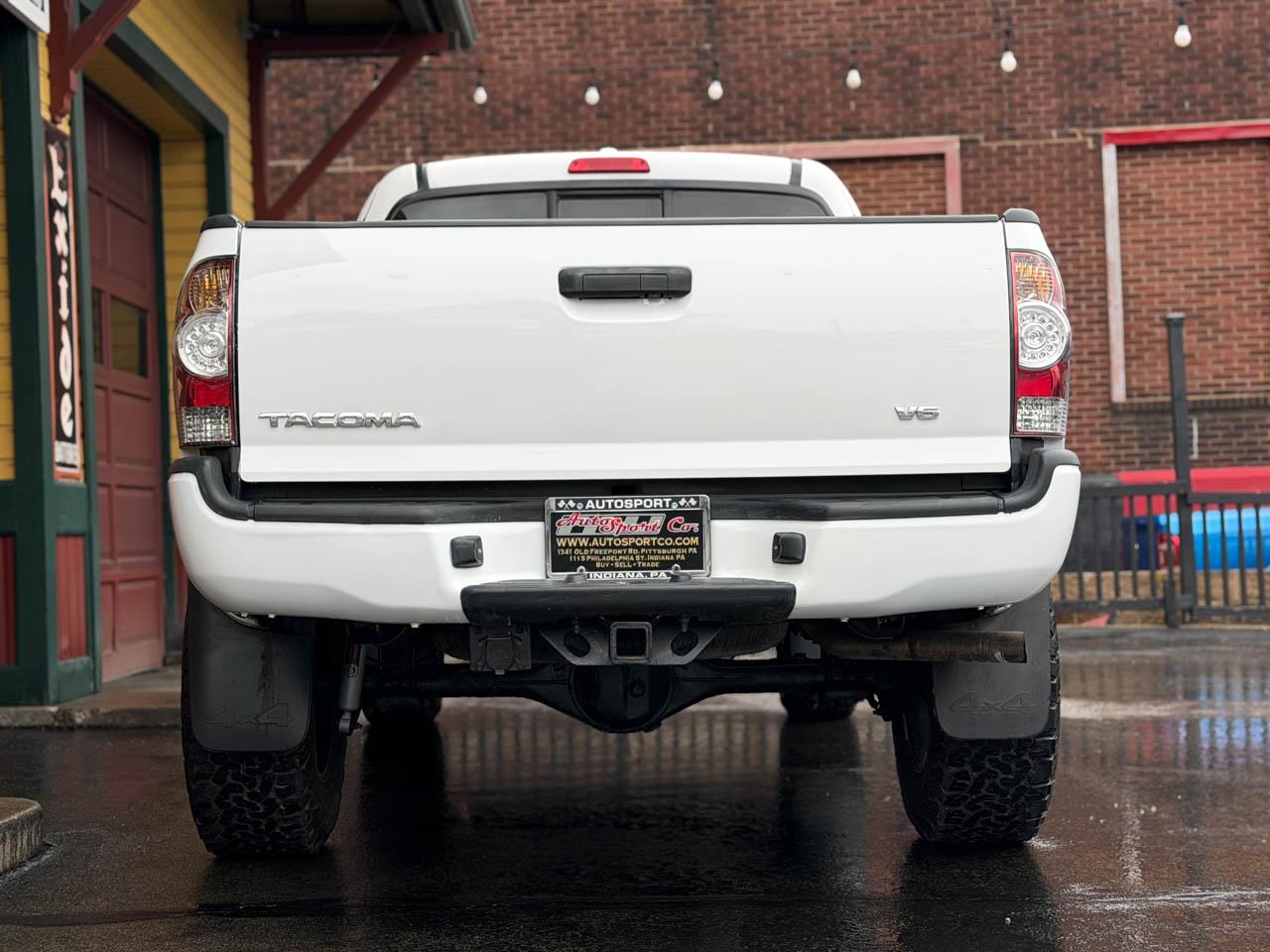 Toyota Tacoma 4WD TRD Sport Access Cab 6' Bed V6 MT (Natl) 2010