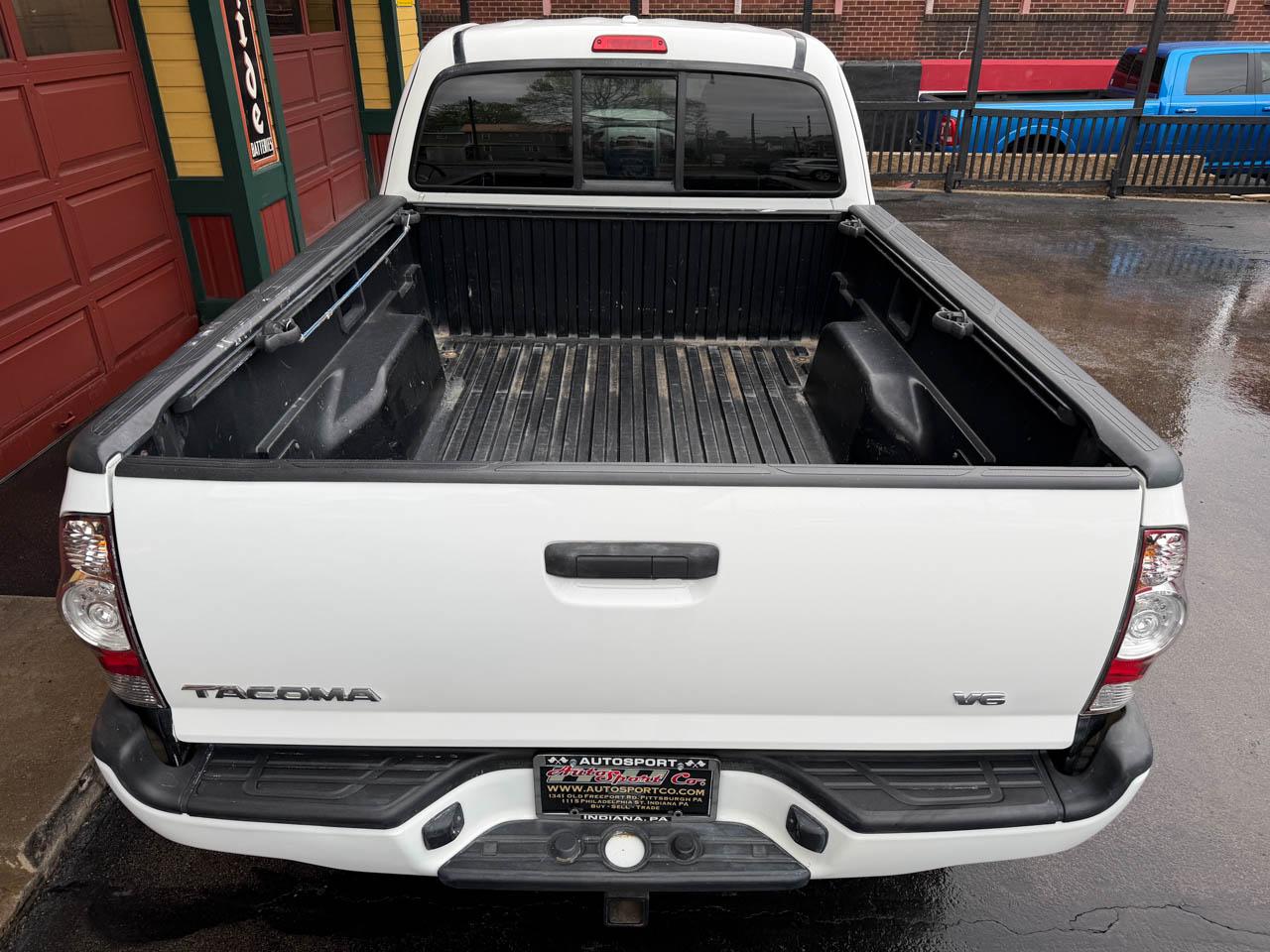 Toyota Tacoma 4WD TRD Sport Access Cab 6' Bed V6 MT (Natl) 2010